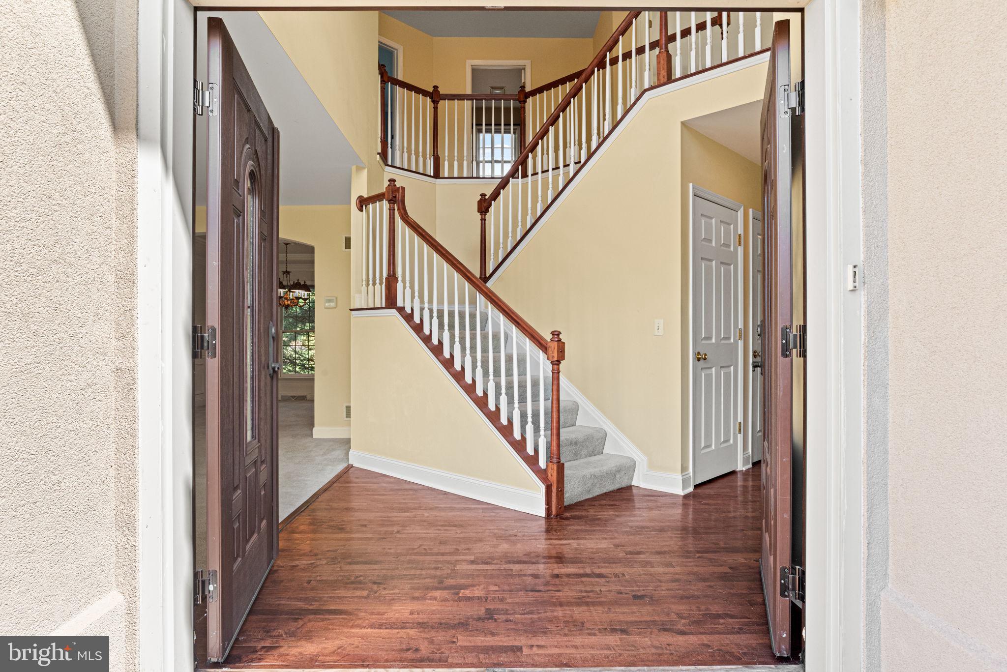 STONEY RUN - Residential