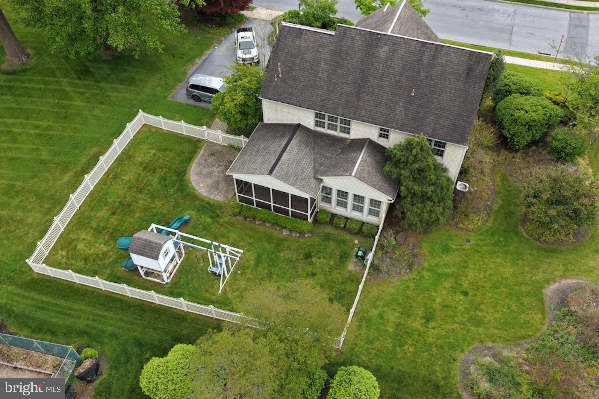 STONEY RUN - Residential