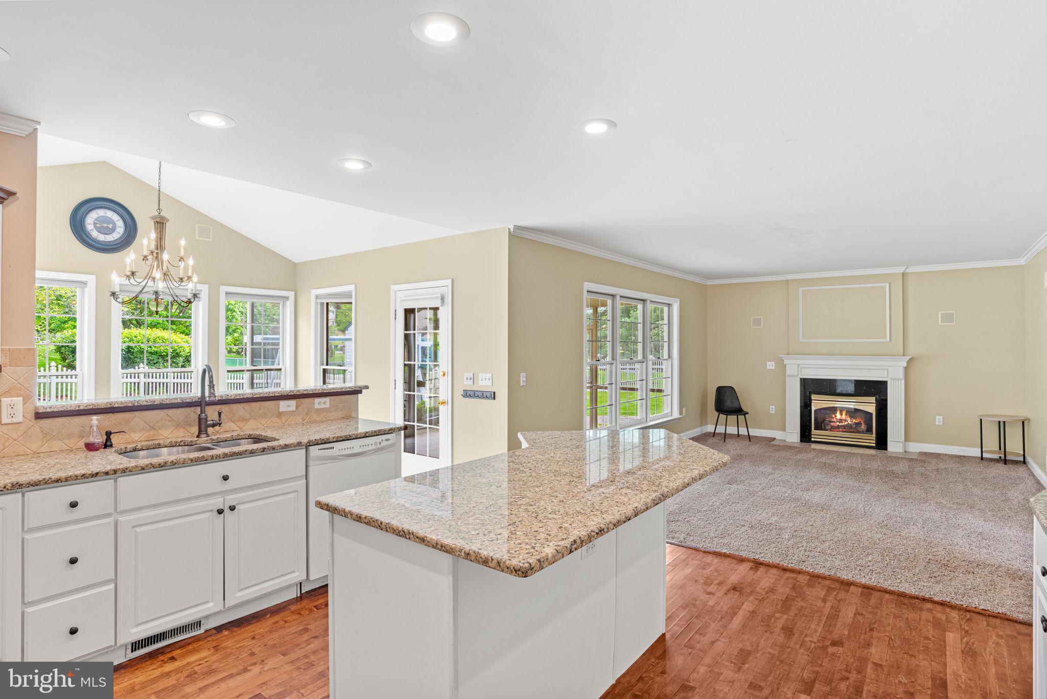 STONEY RUN - Residential