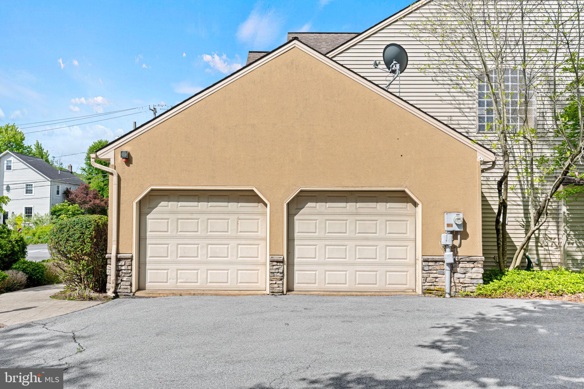 STONEY RUN - Residential