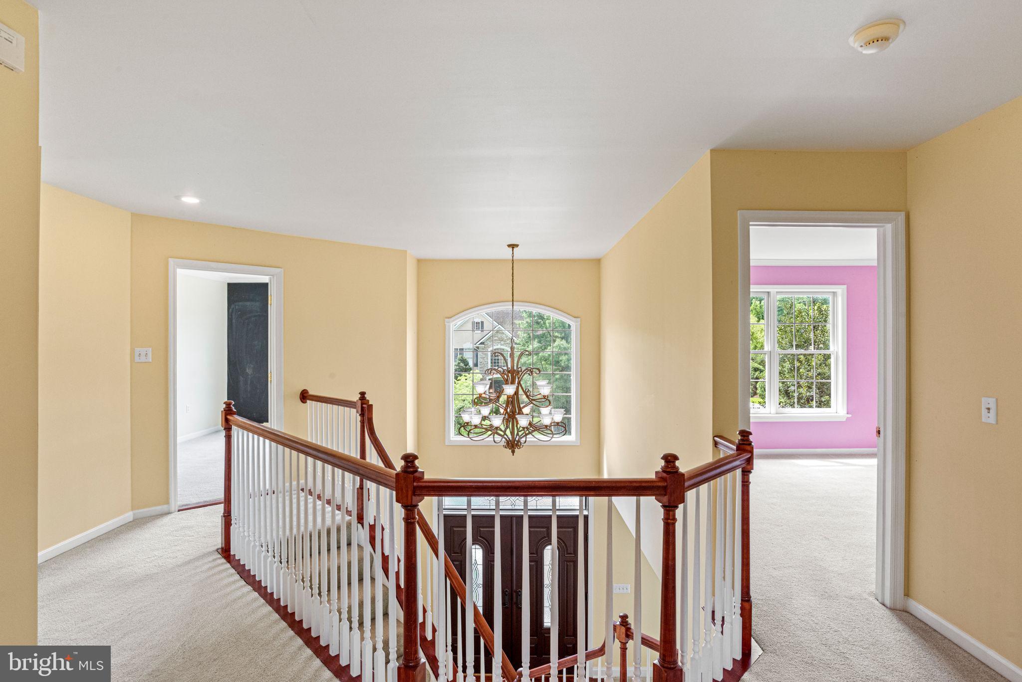 STONEY RUN - Residential