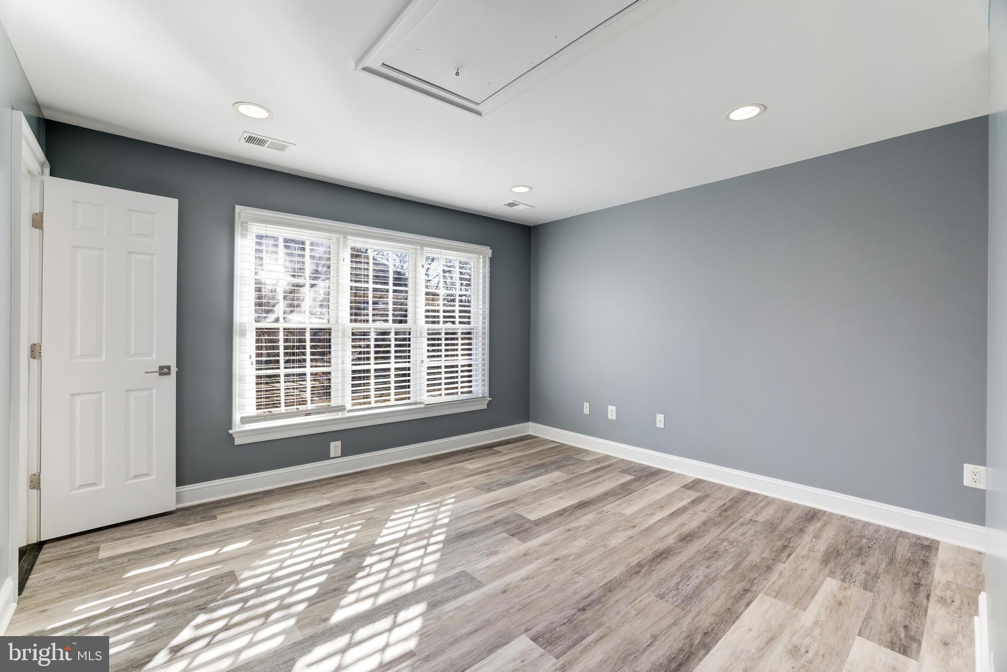 AVENEL - Residential