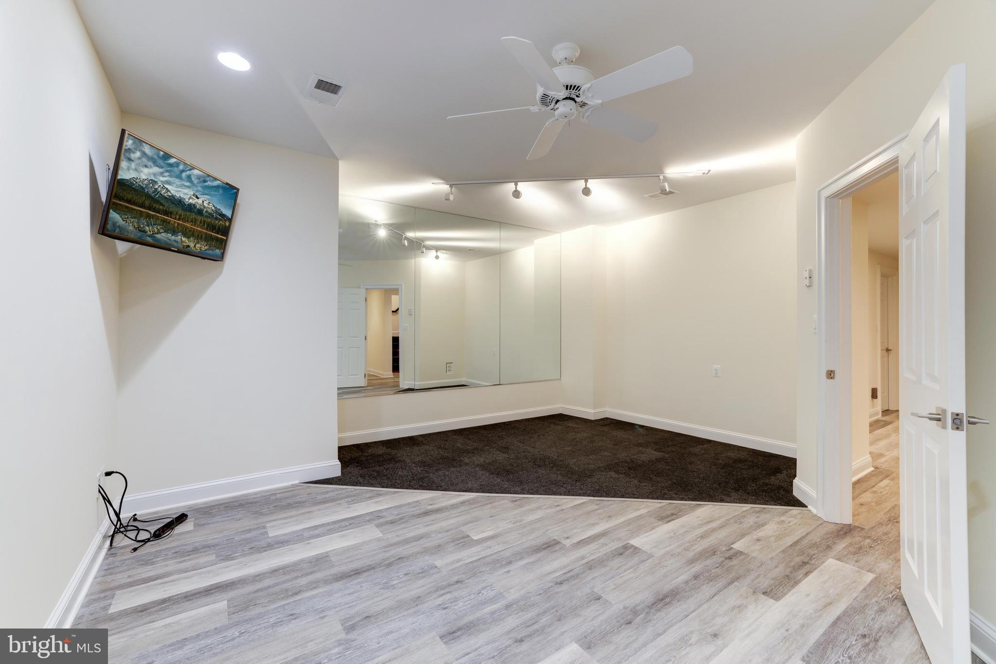 AVENEL - Residential