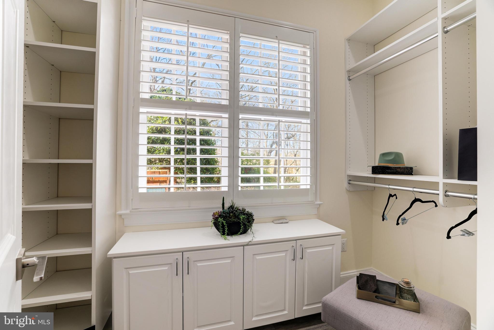 AVENEL - Residential