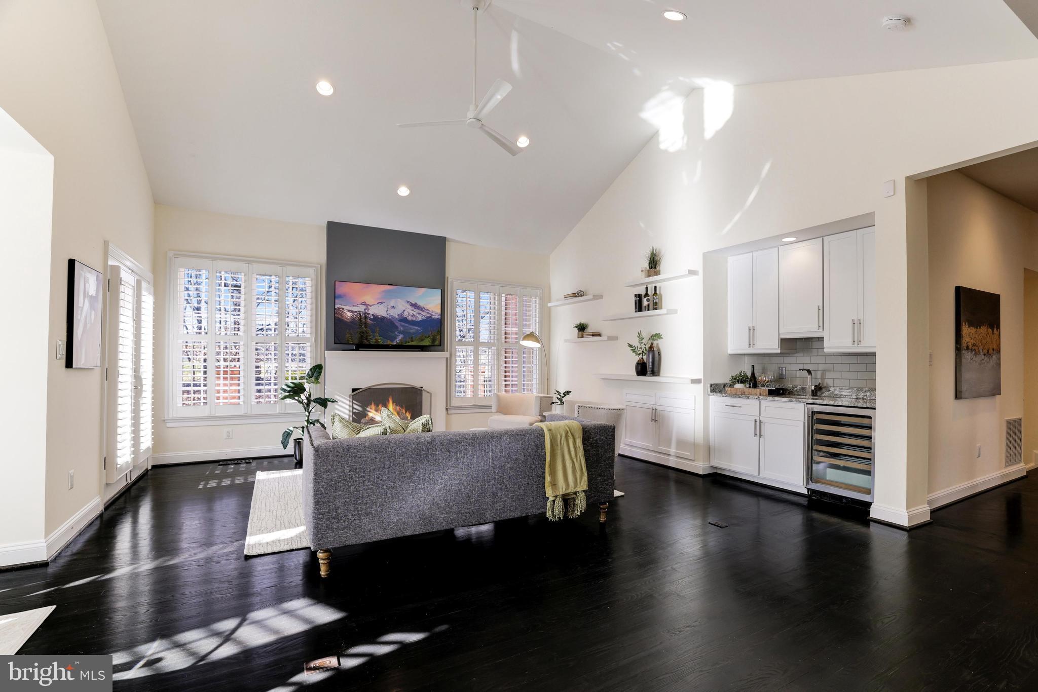 AVENEL - Residential