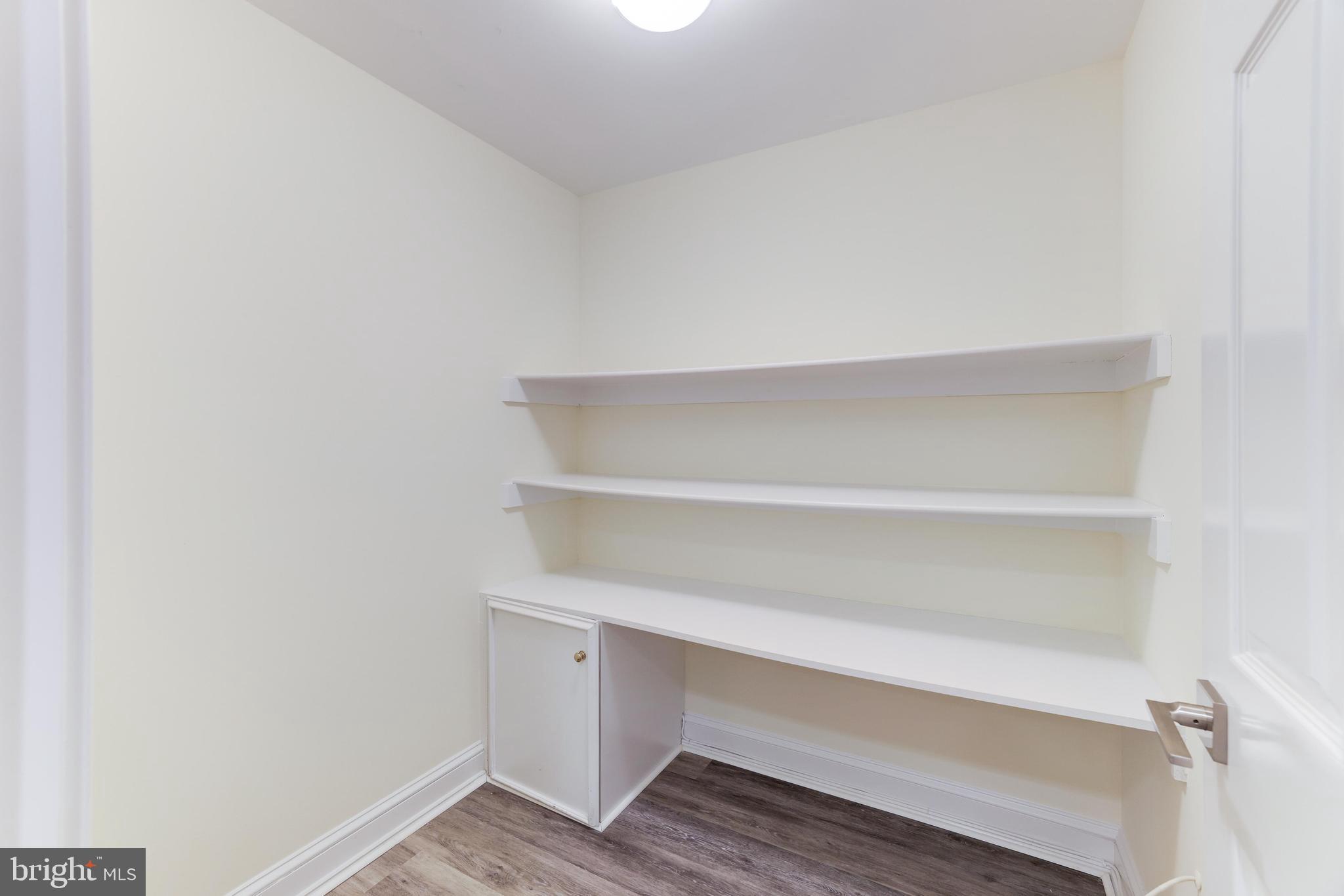 AVENEL - Residential