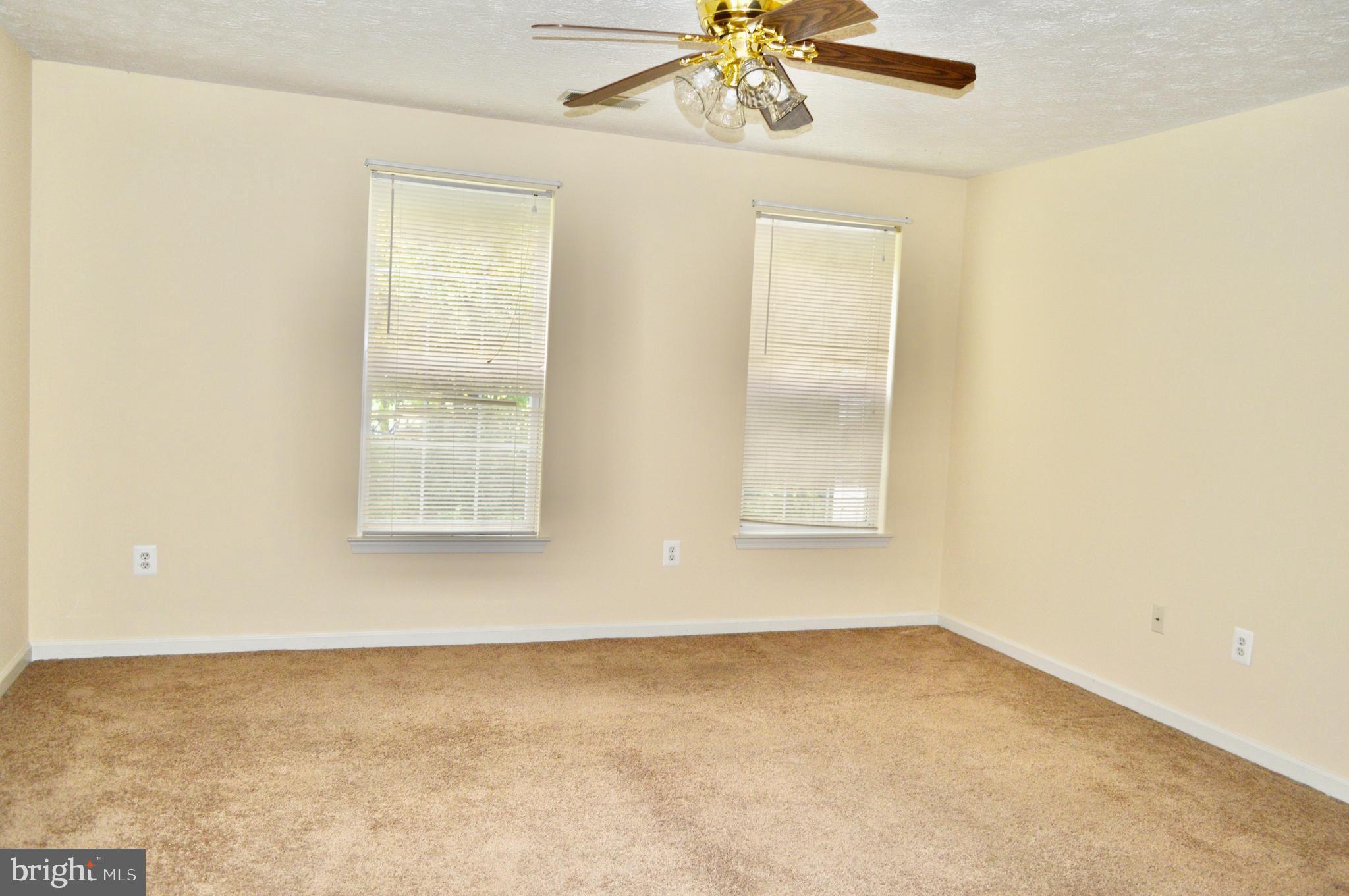 STUART MECHANIC - Residential Lease