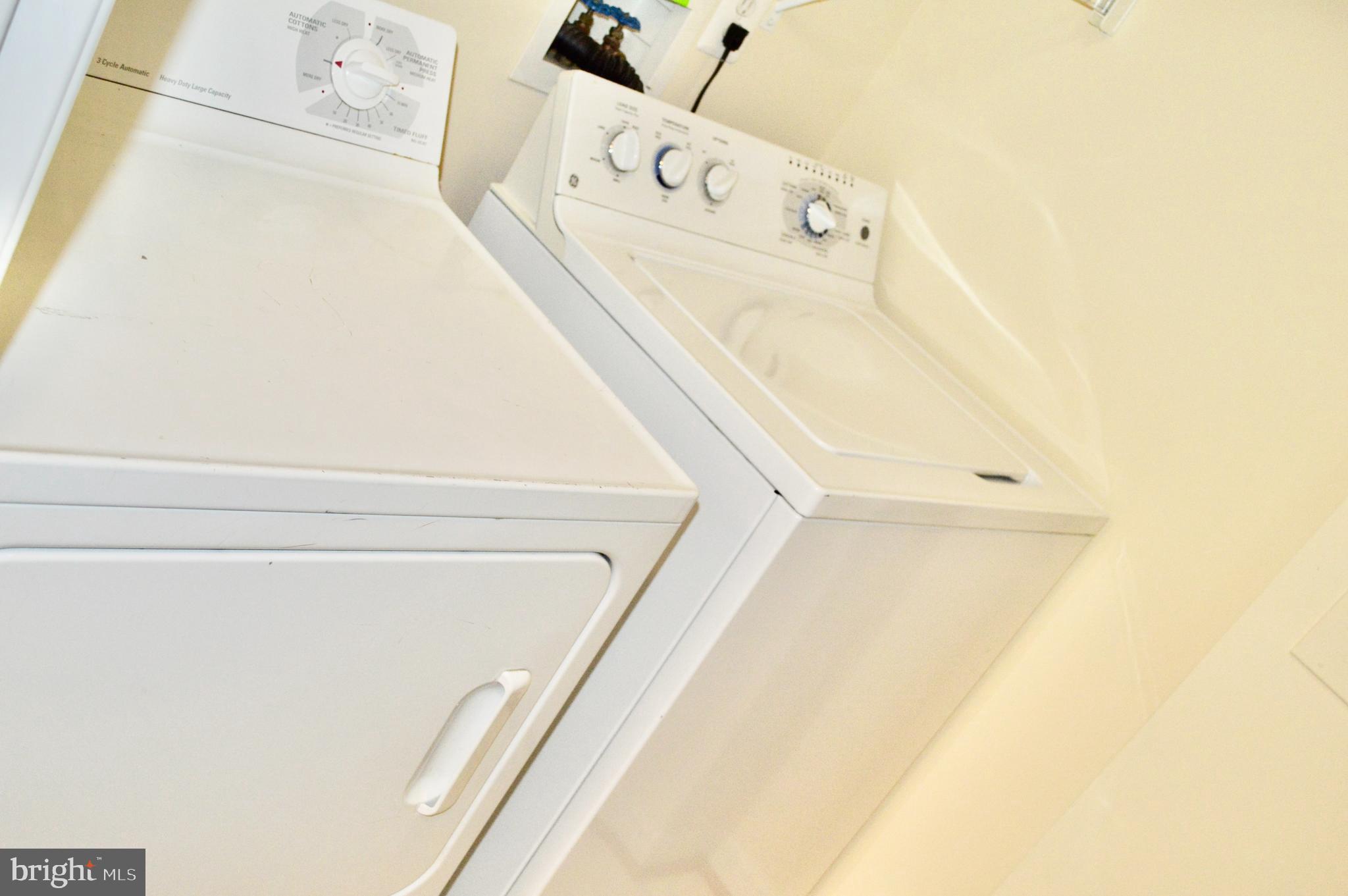 STUART MECHANIC - Residential Lease