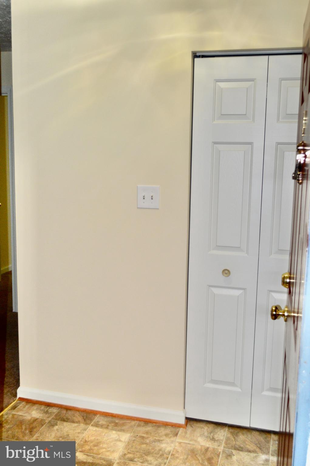 STUART MECHANIC - Residential Lease