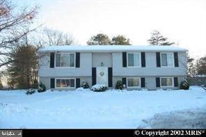 SNOW HILL MANOR-PLAT 1> - Residential