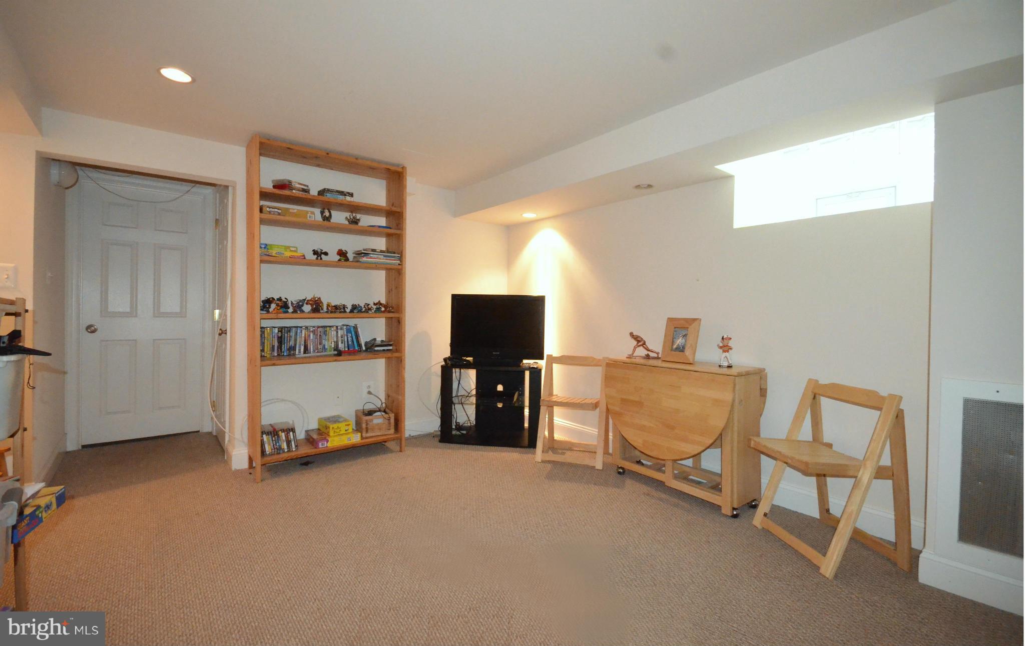 MOUNT WASHINGTON - Residential