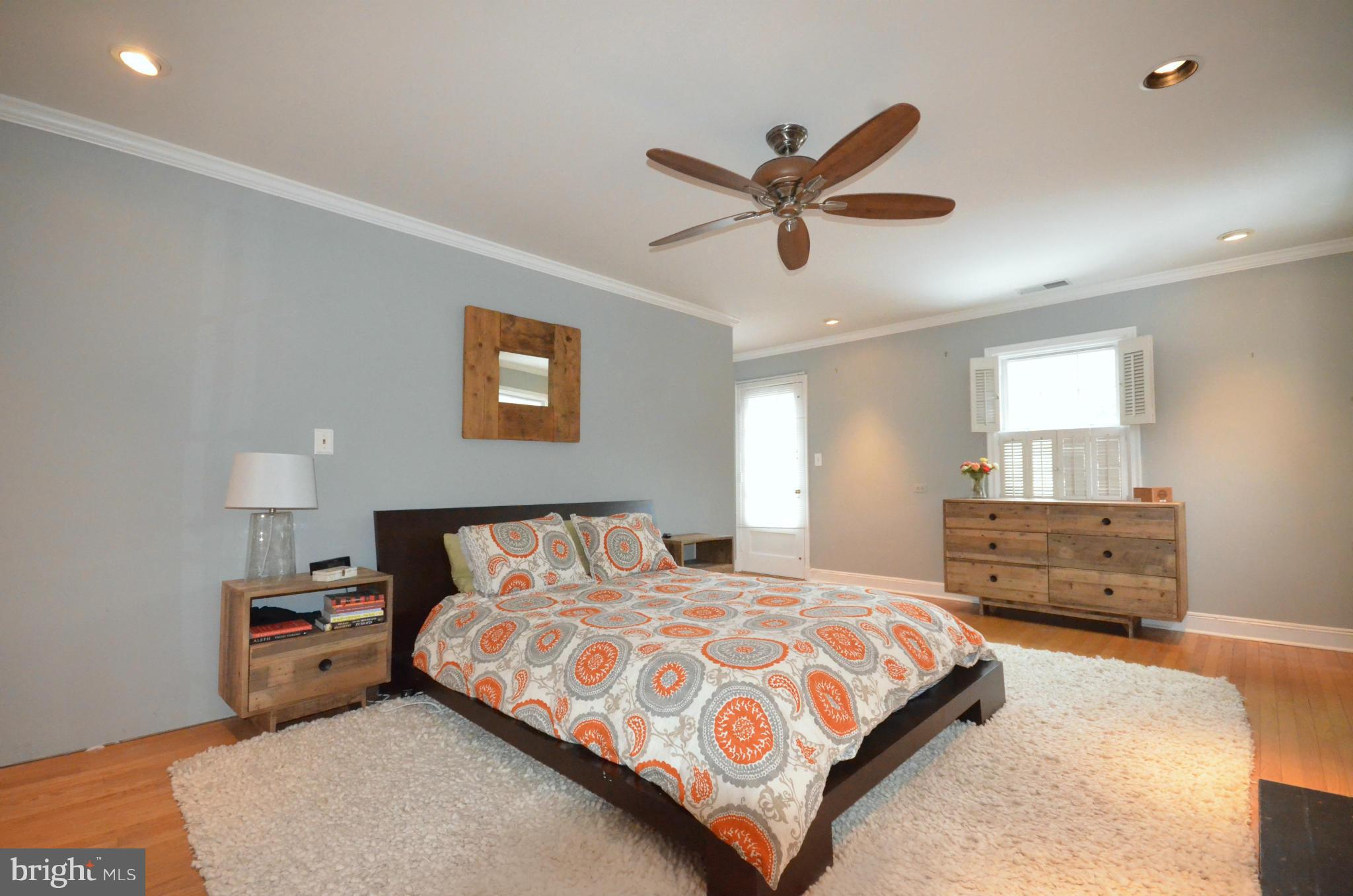 MOUNT WASHINGTON - Residential