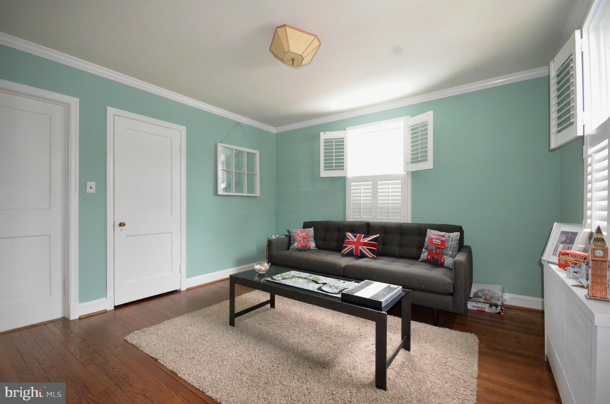 MOUNT WASHINGTON - Residential