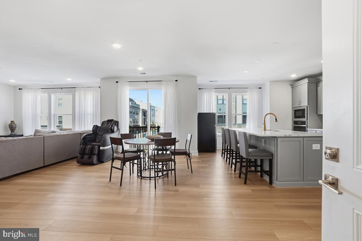 42874 FIREFLY SONATA TERRACE 206