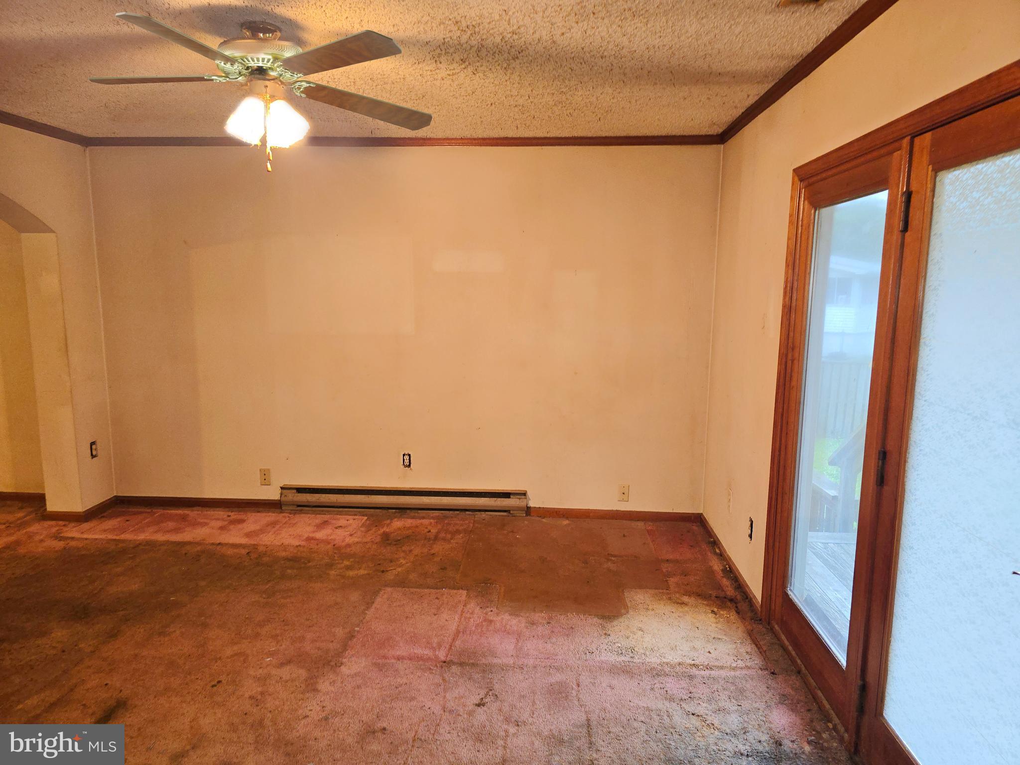 SUNRISE BEACH - Residential