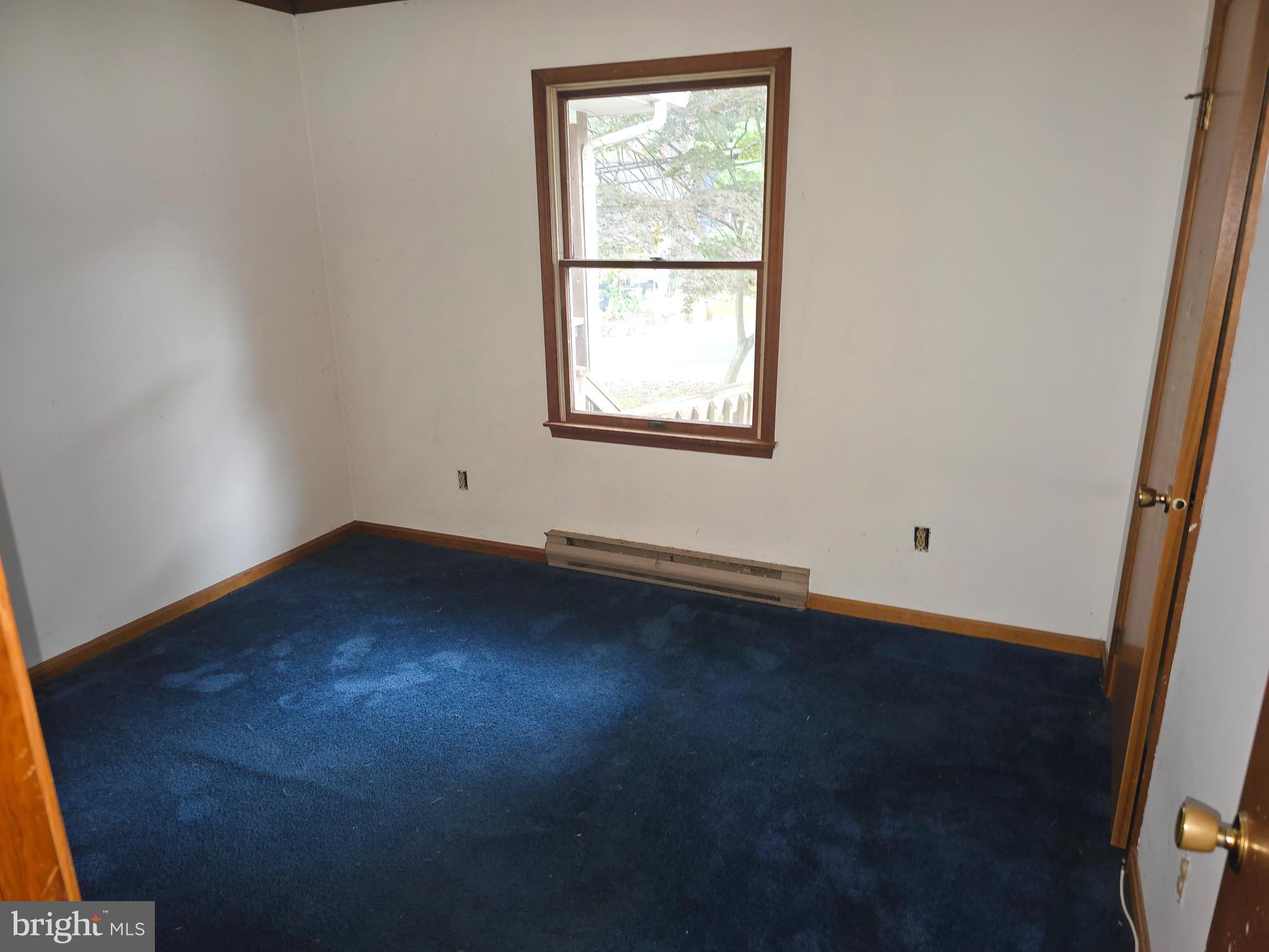 SUNRISE BEACH - Residential