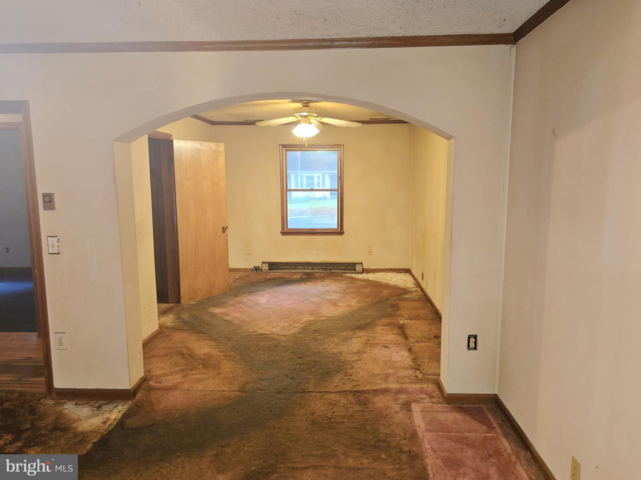 SUNRISE BEACH - Residential