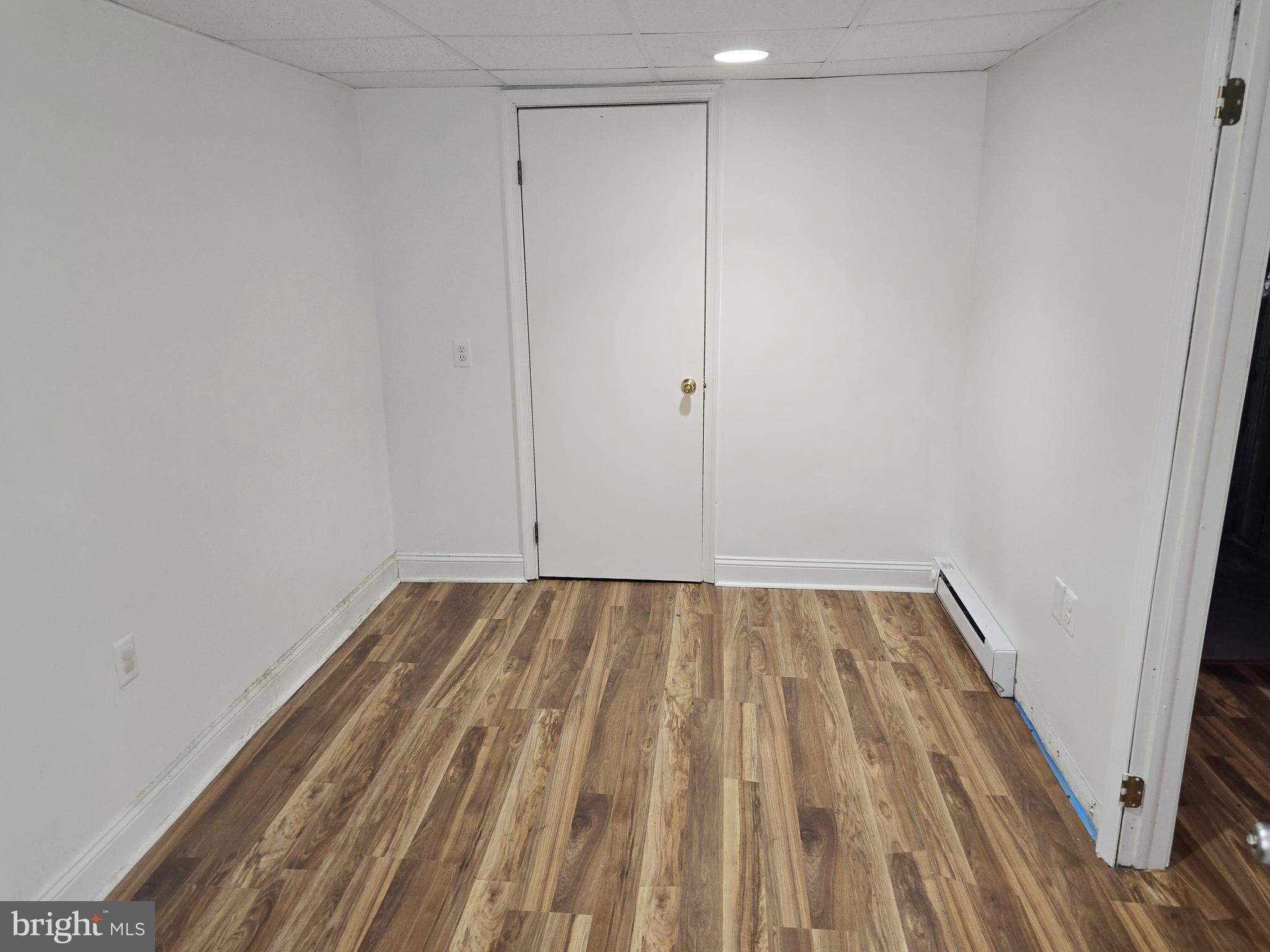 SUNRISE BEACH - Residential