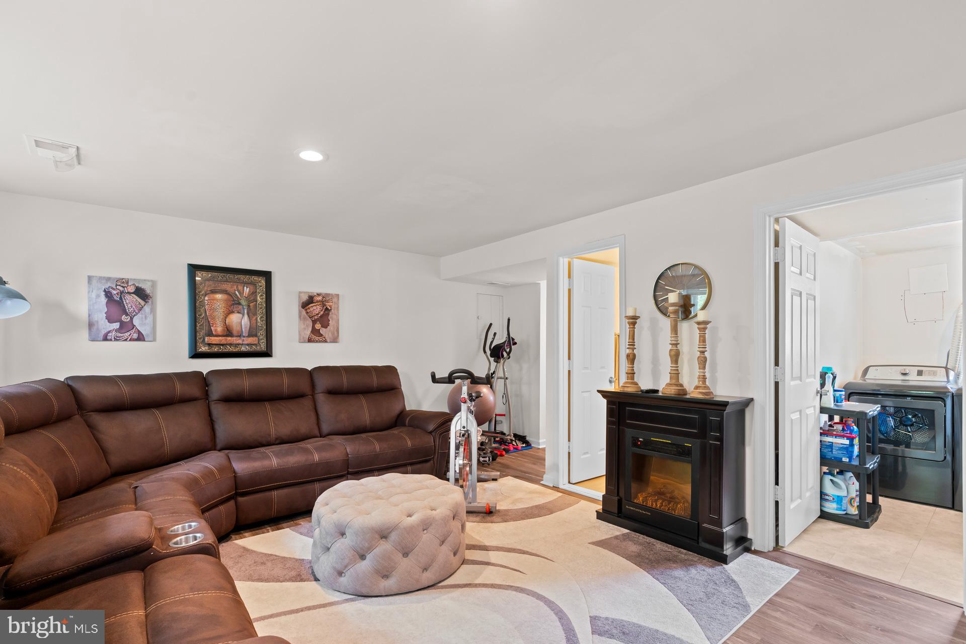 WINDBROOK - Residential