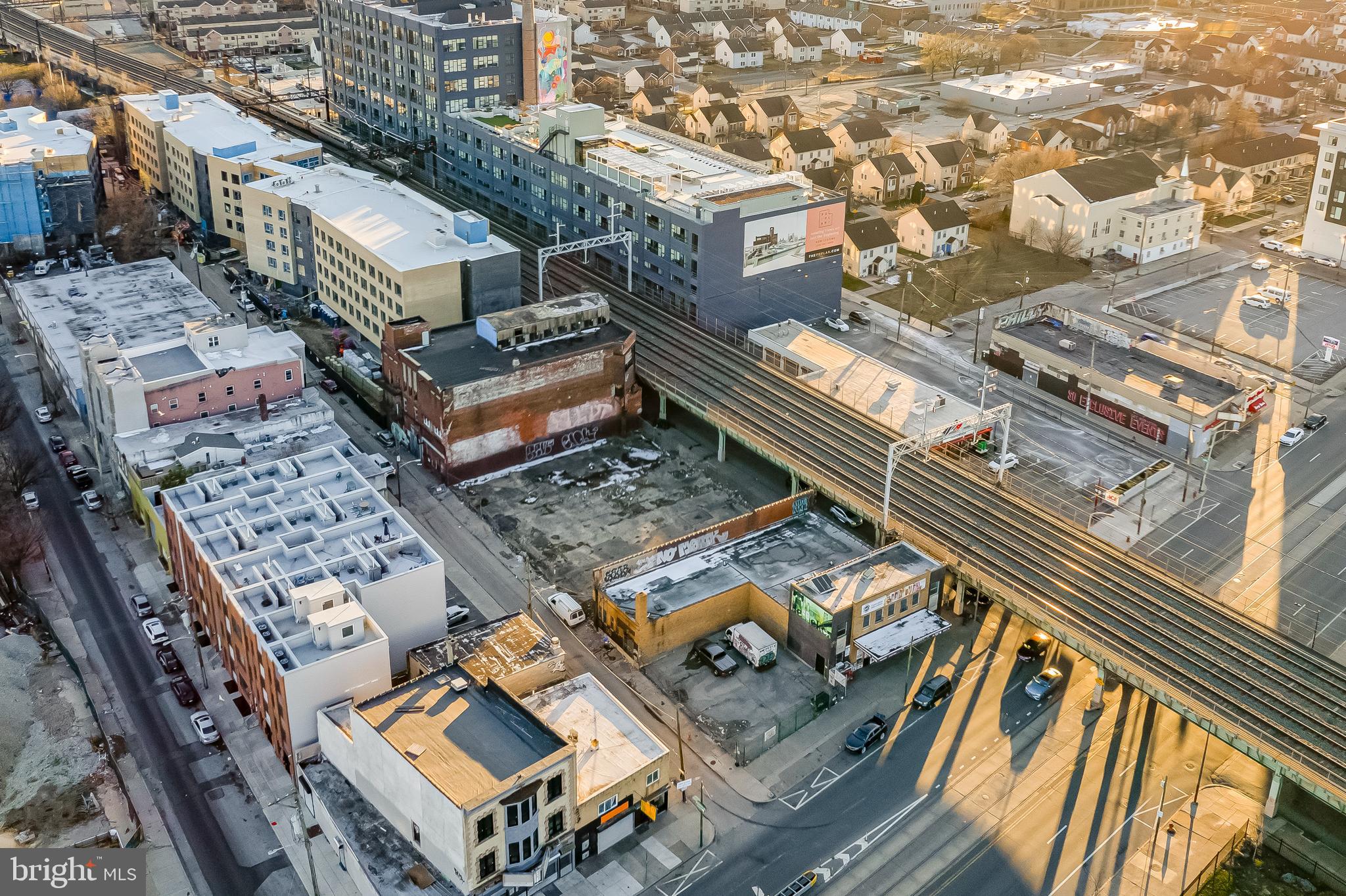 POPLAR - Commercial Lease