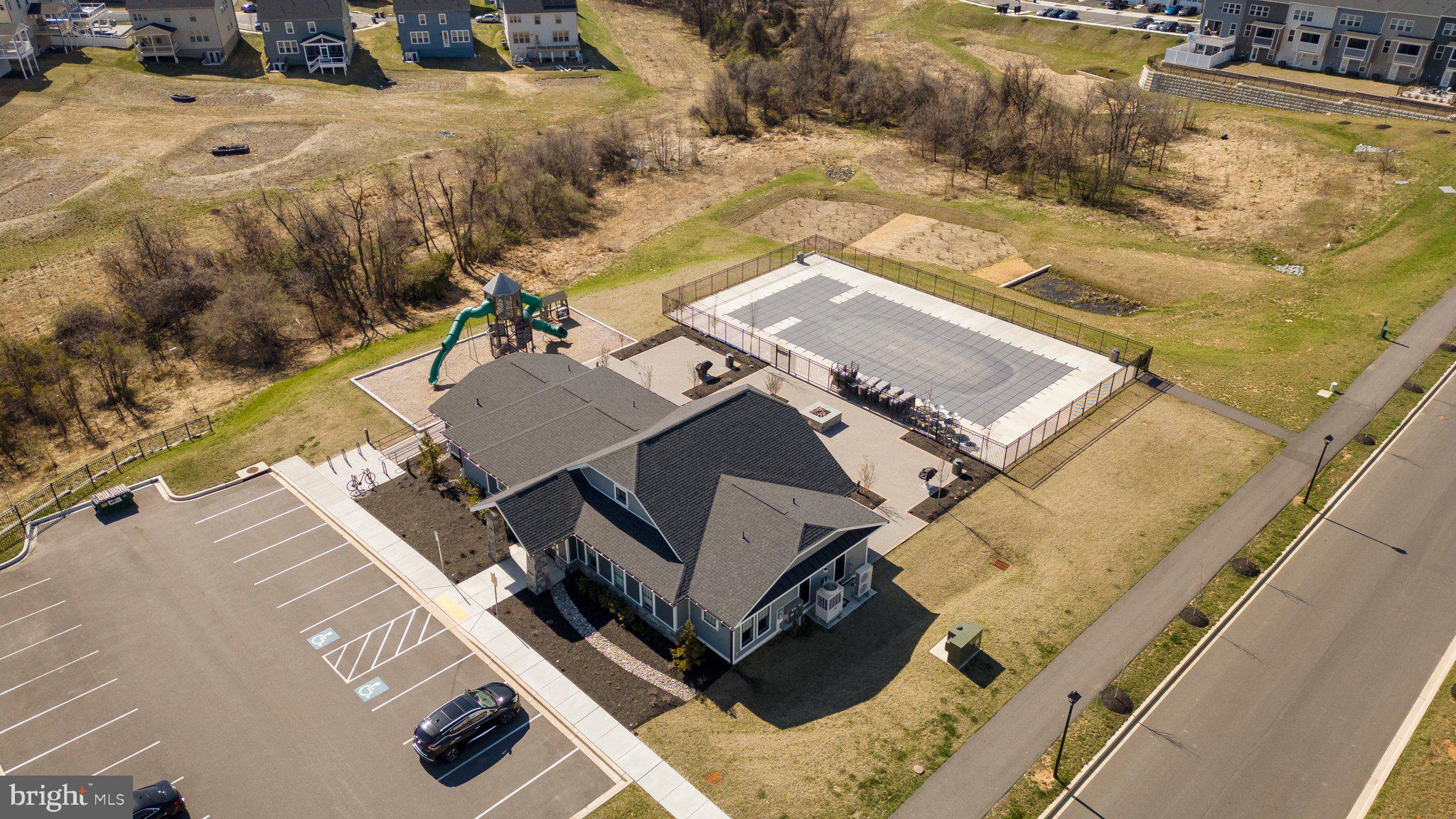 WELLINGTON FARMS - Residential