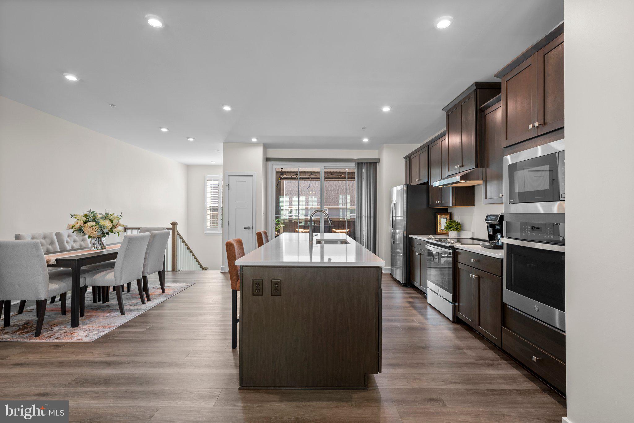 WELLINGTON FARMS - Residential