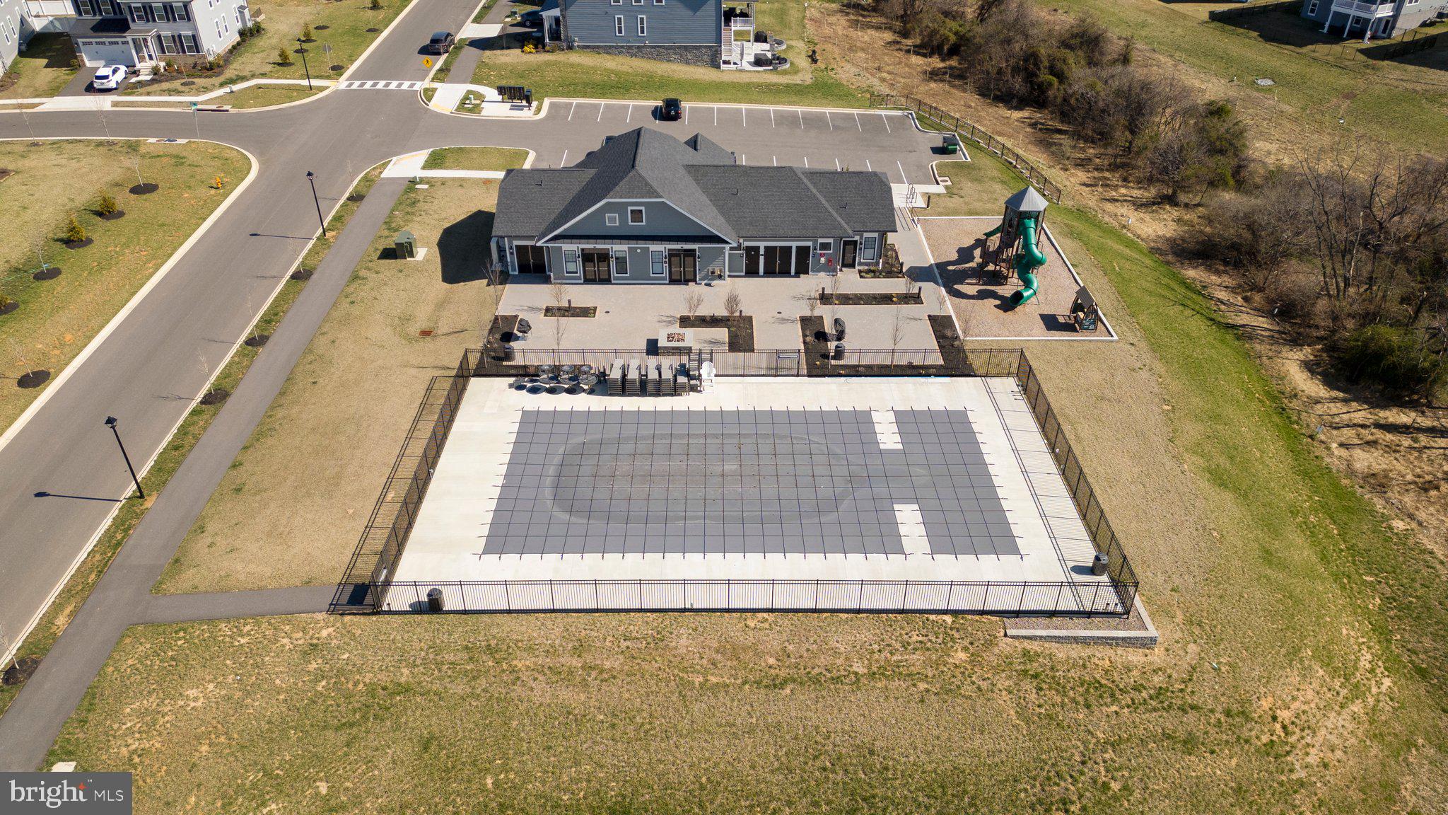 WELLINGTON FARMS - Residential