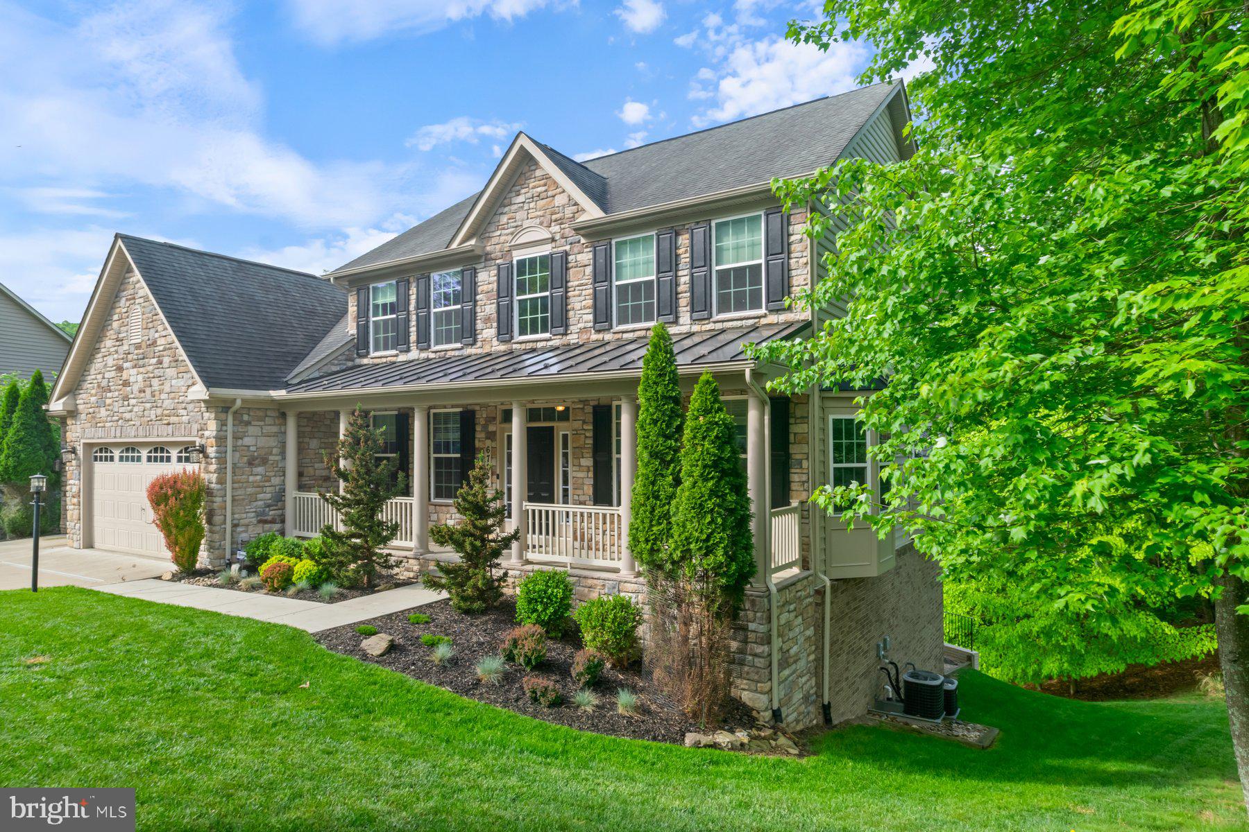 ASPEN LAKE LINGANORE - Residential