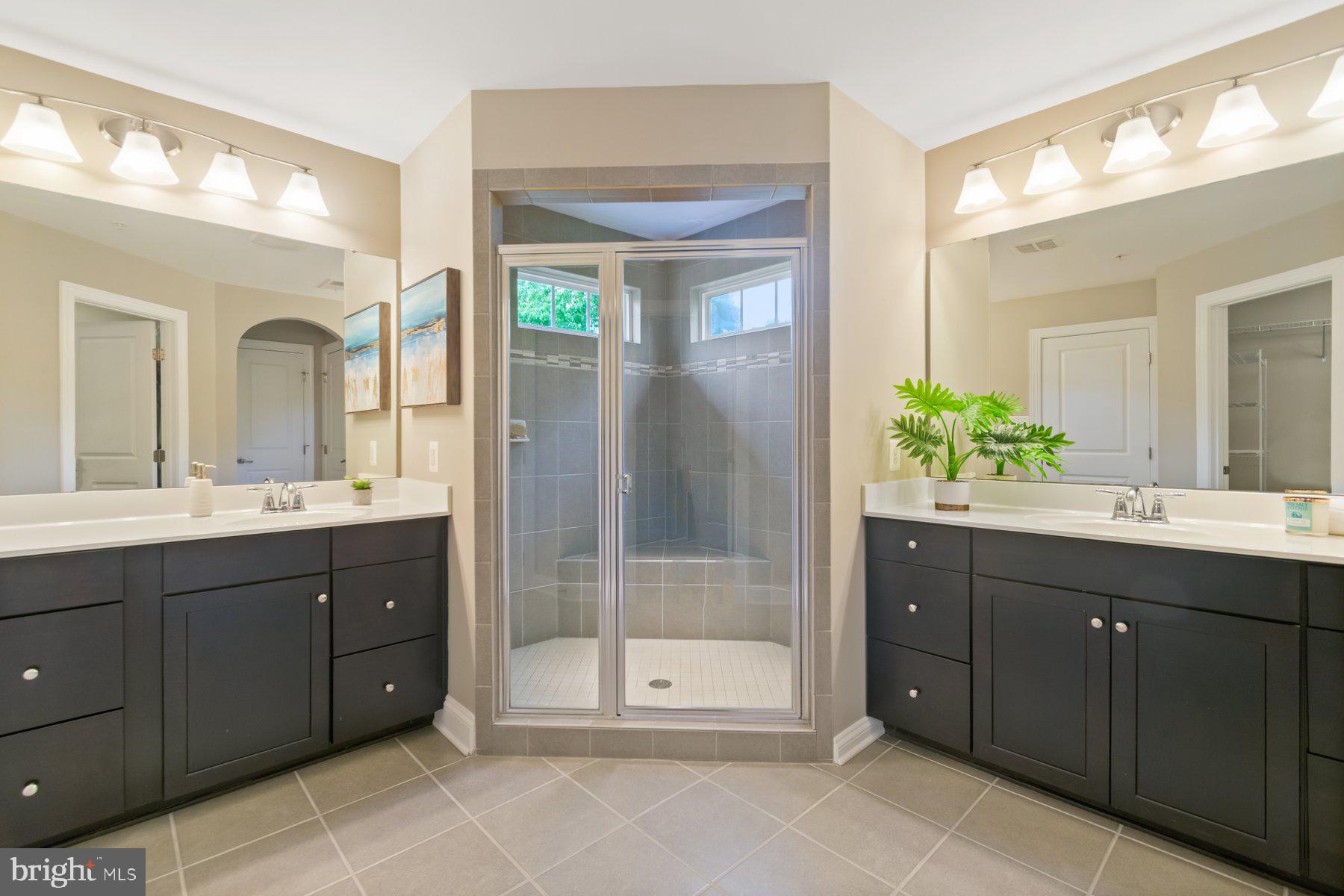 ASPEN LAKE LINGANORE - Residential