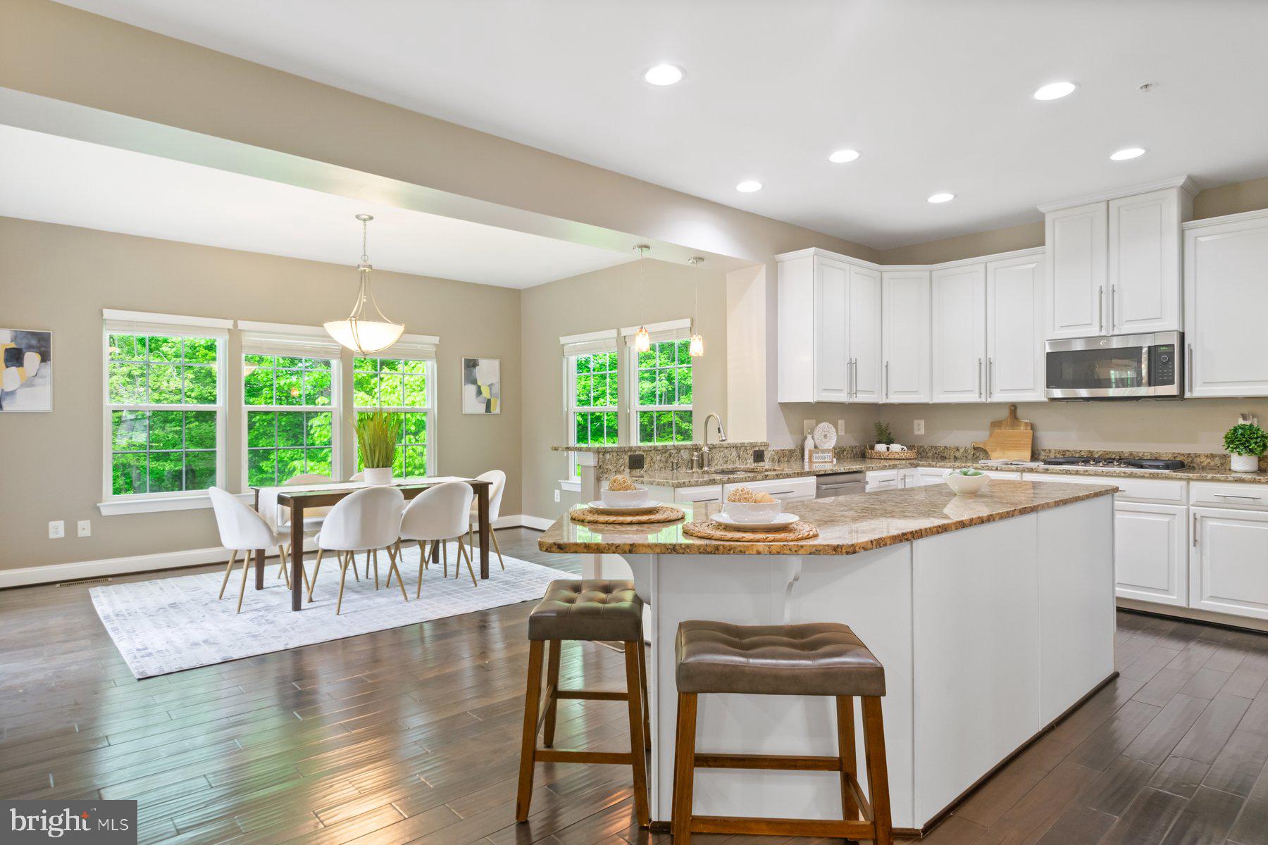 ASPEN LAKE LINGANORE - Residential