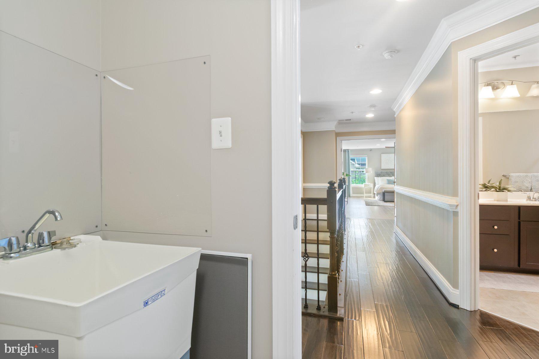 ASPEN LAKE LINGANORE - Residential