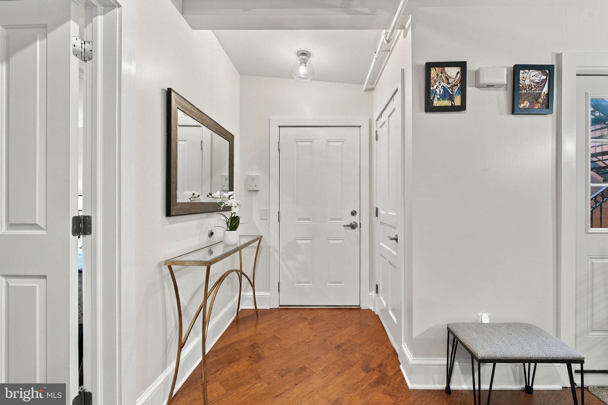 145 E KING STREET 400