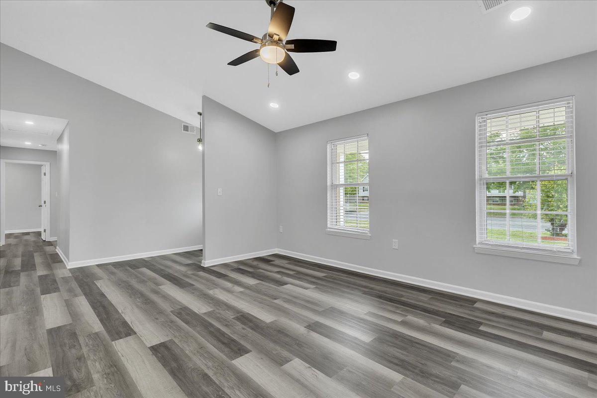 WALDON WOODS - Residential