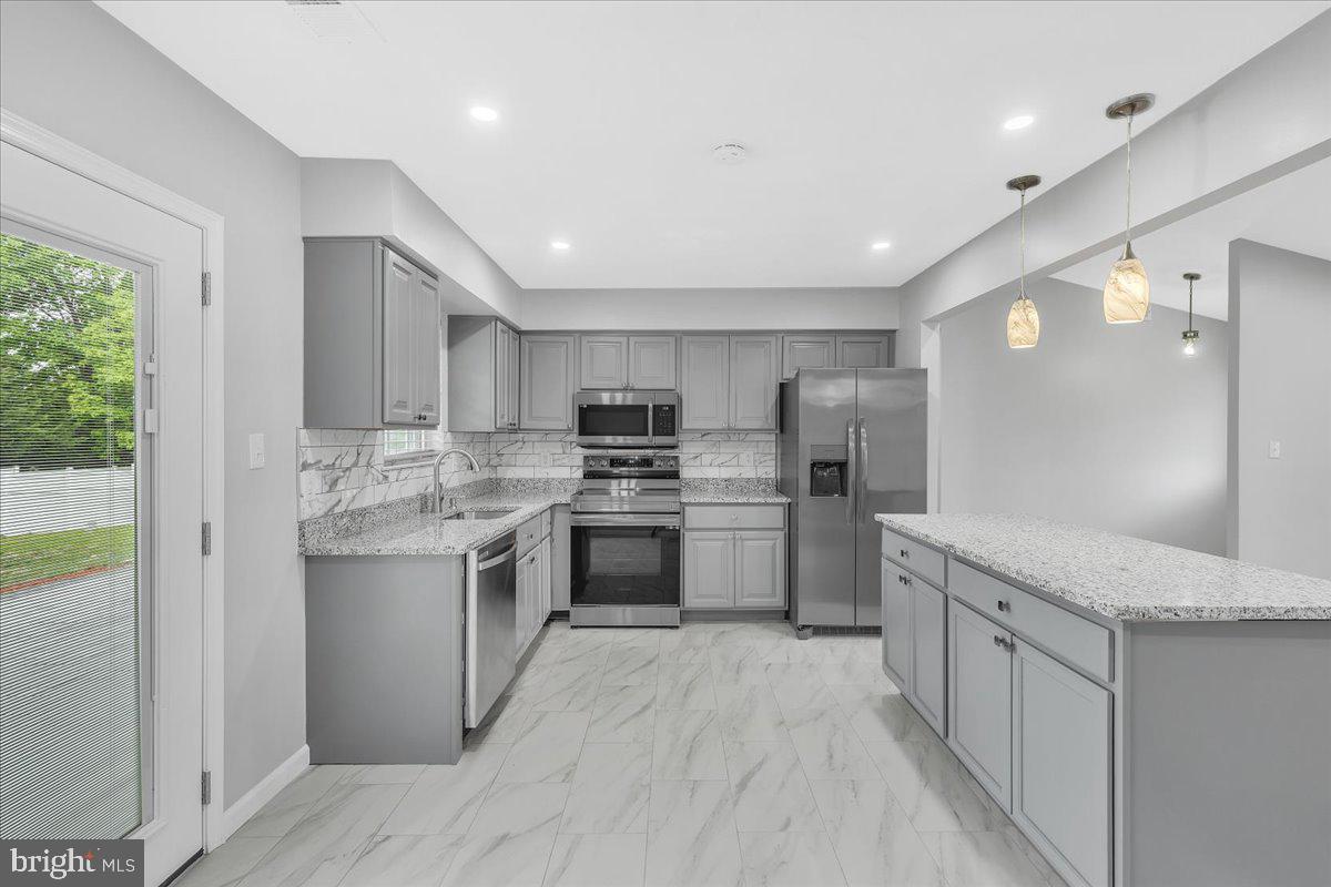 WALDON WOODS - Residential