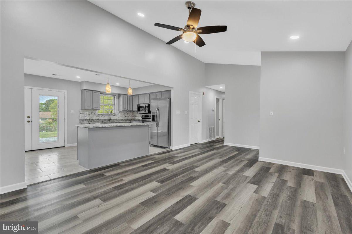 WALDON WOODS - Residential