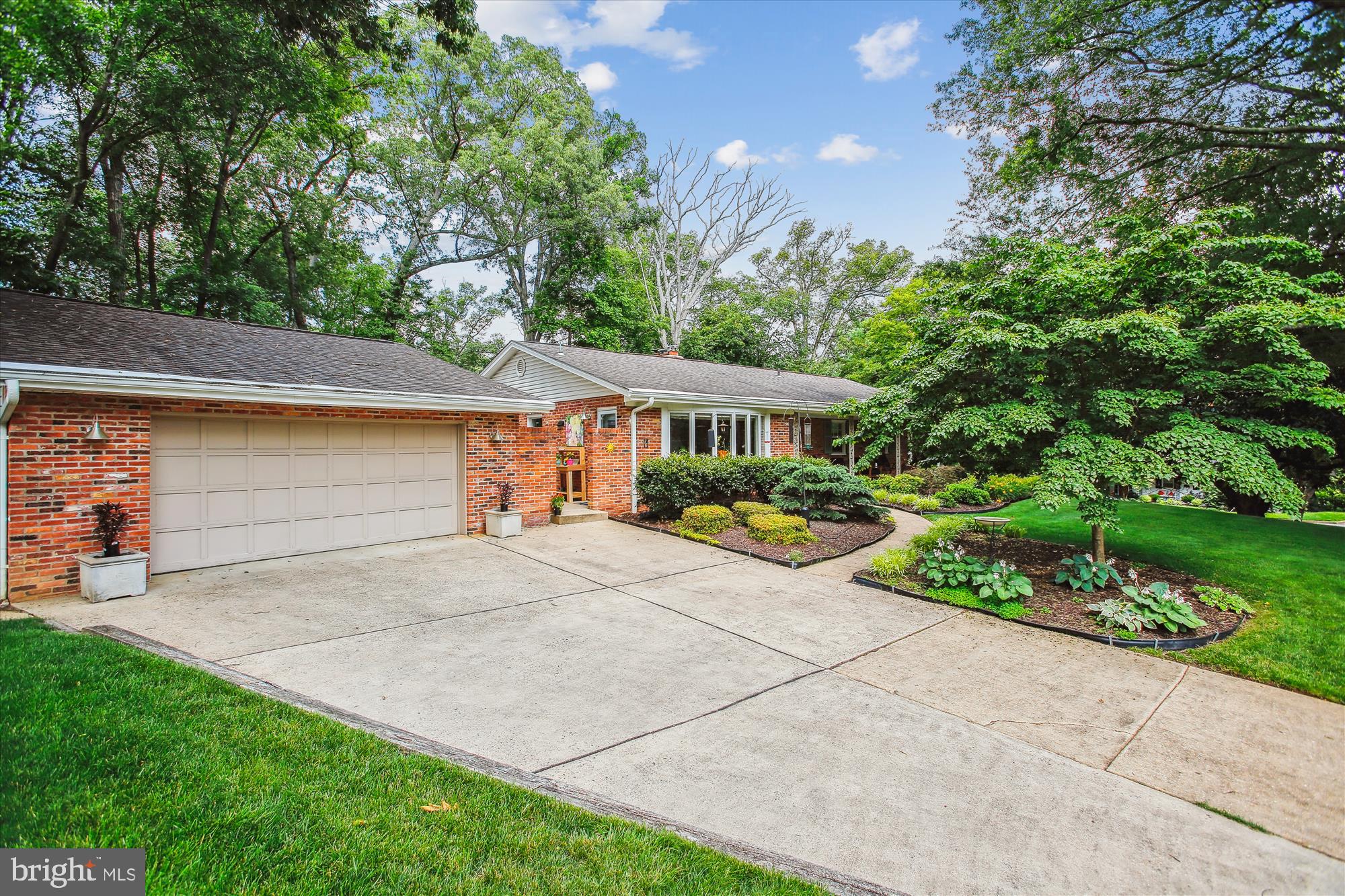 4100 TIDEWATER COURT