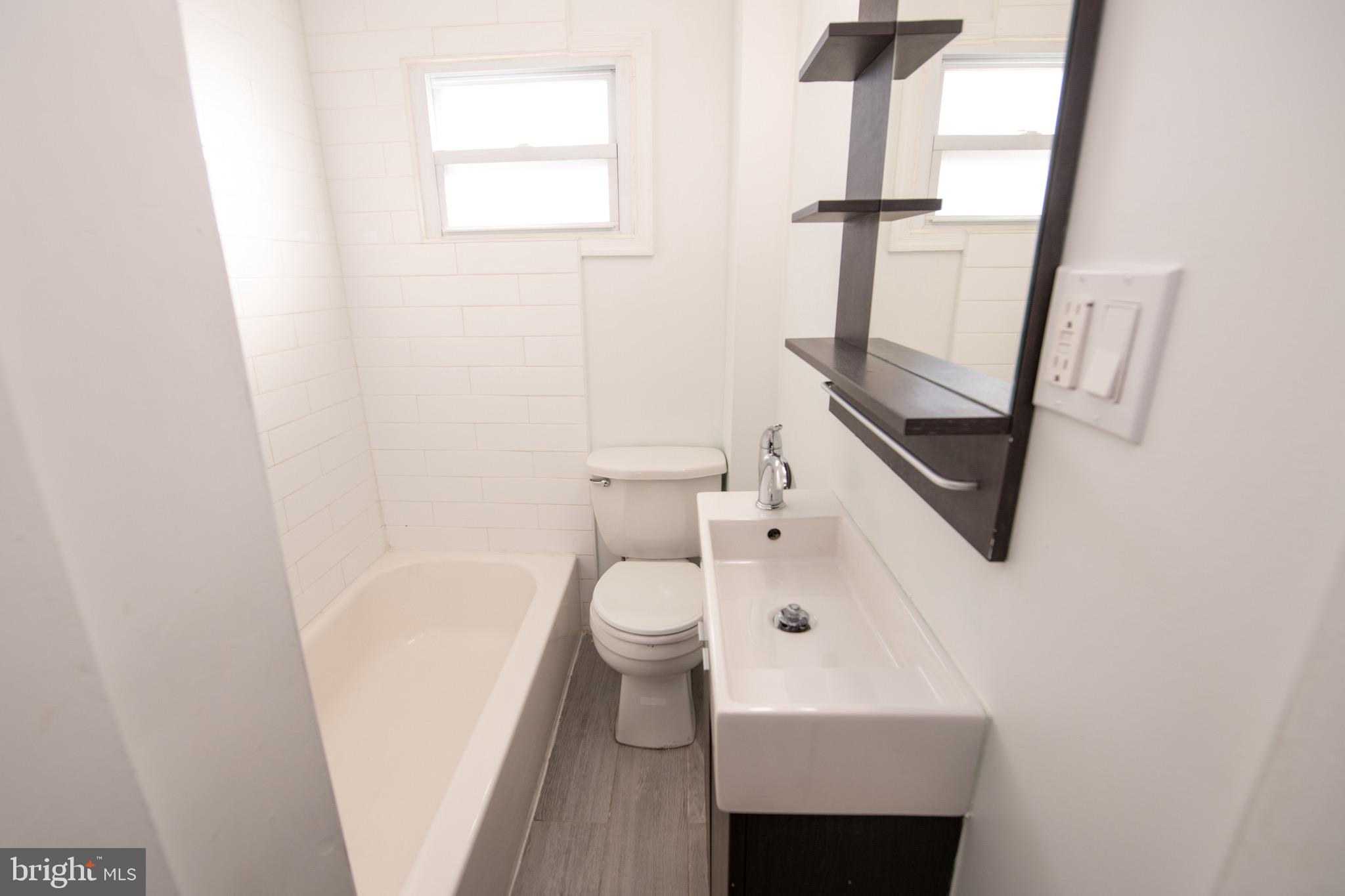 POINT BREEZE - Residential