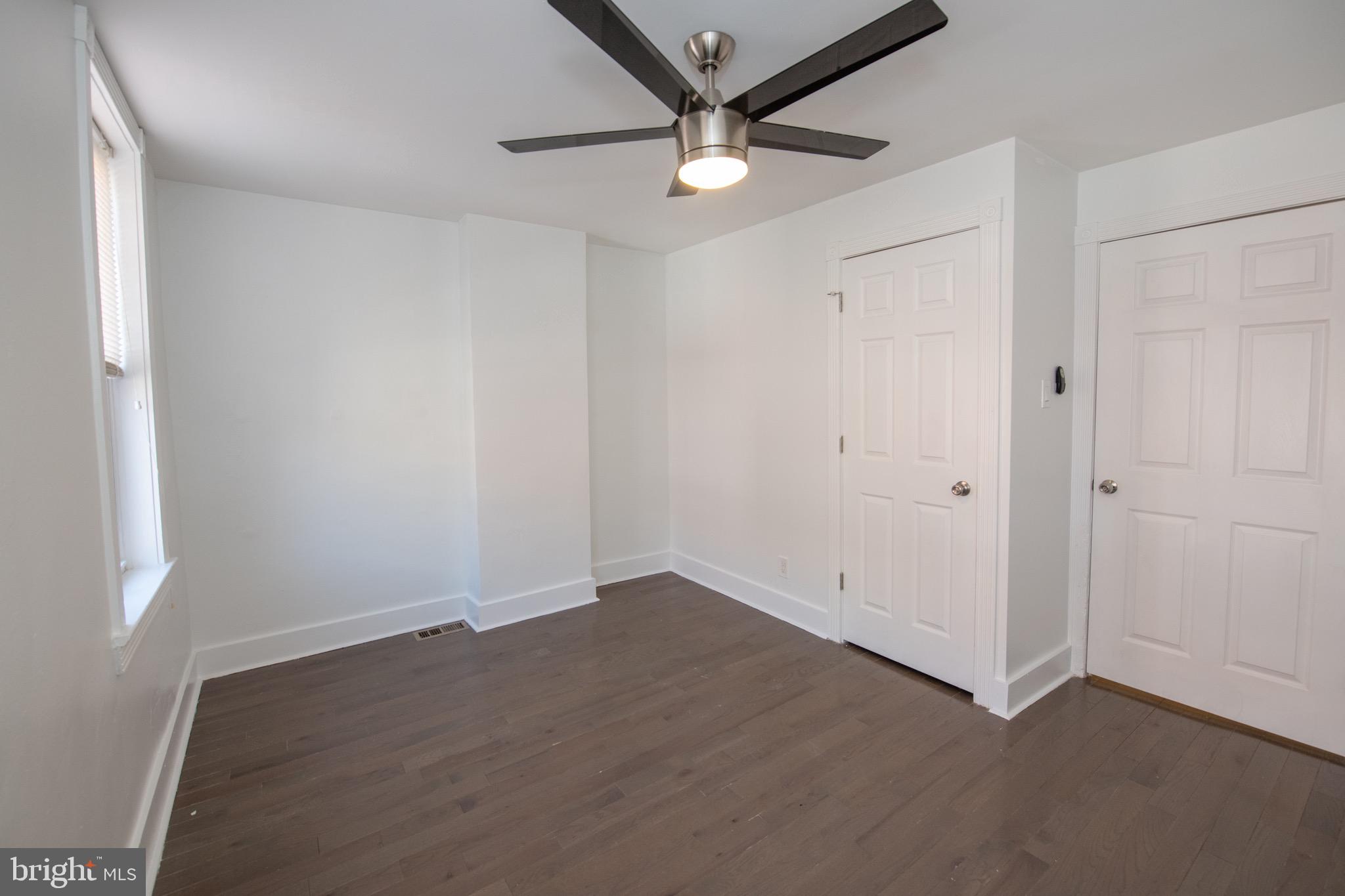 POINT BREEZE - Residential