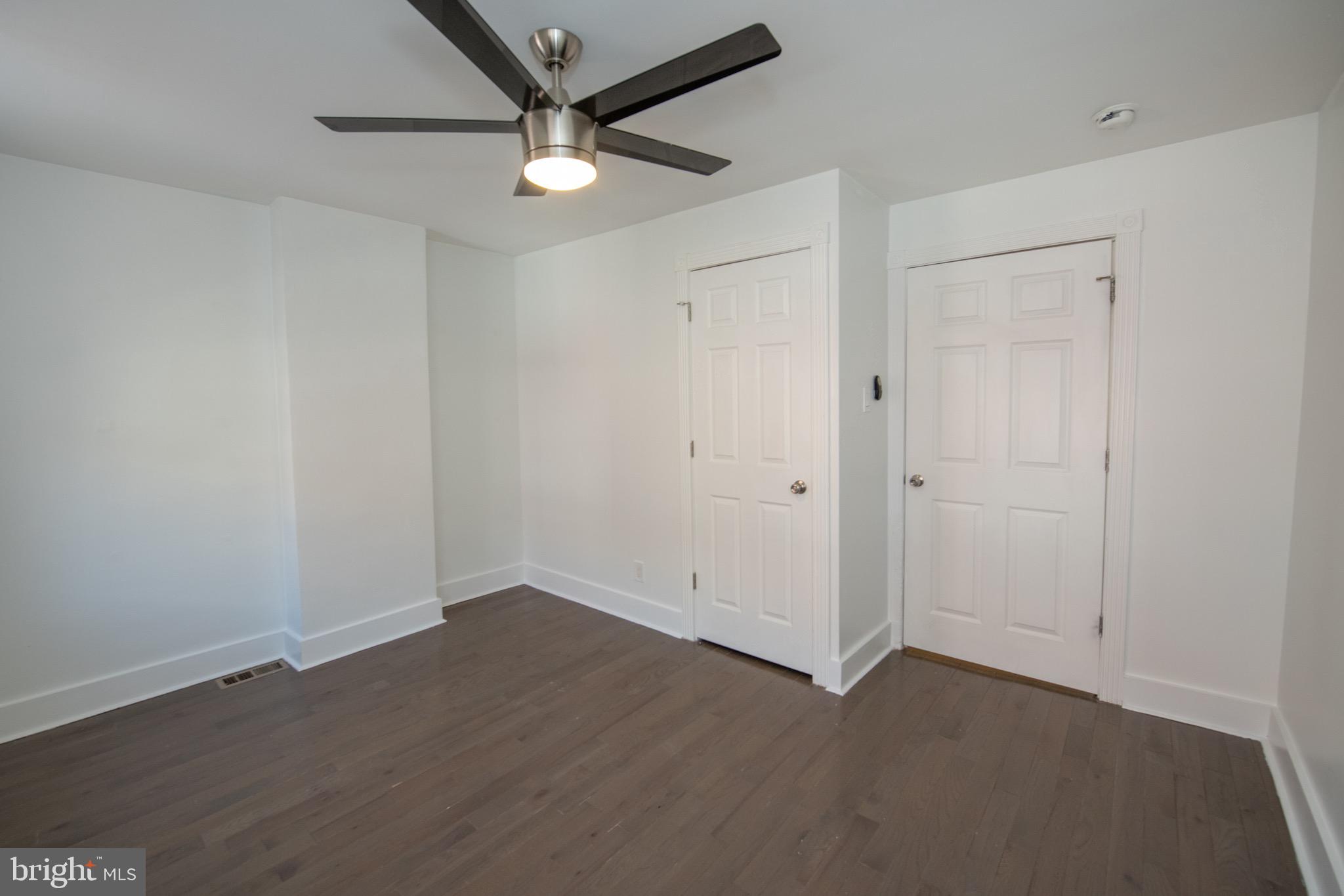 POINT BREEZE - Residential