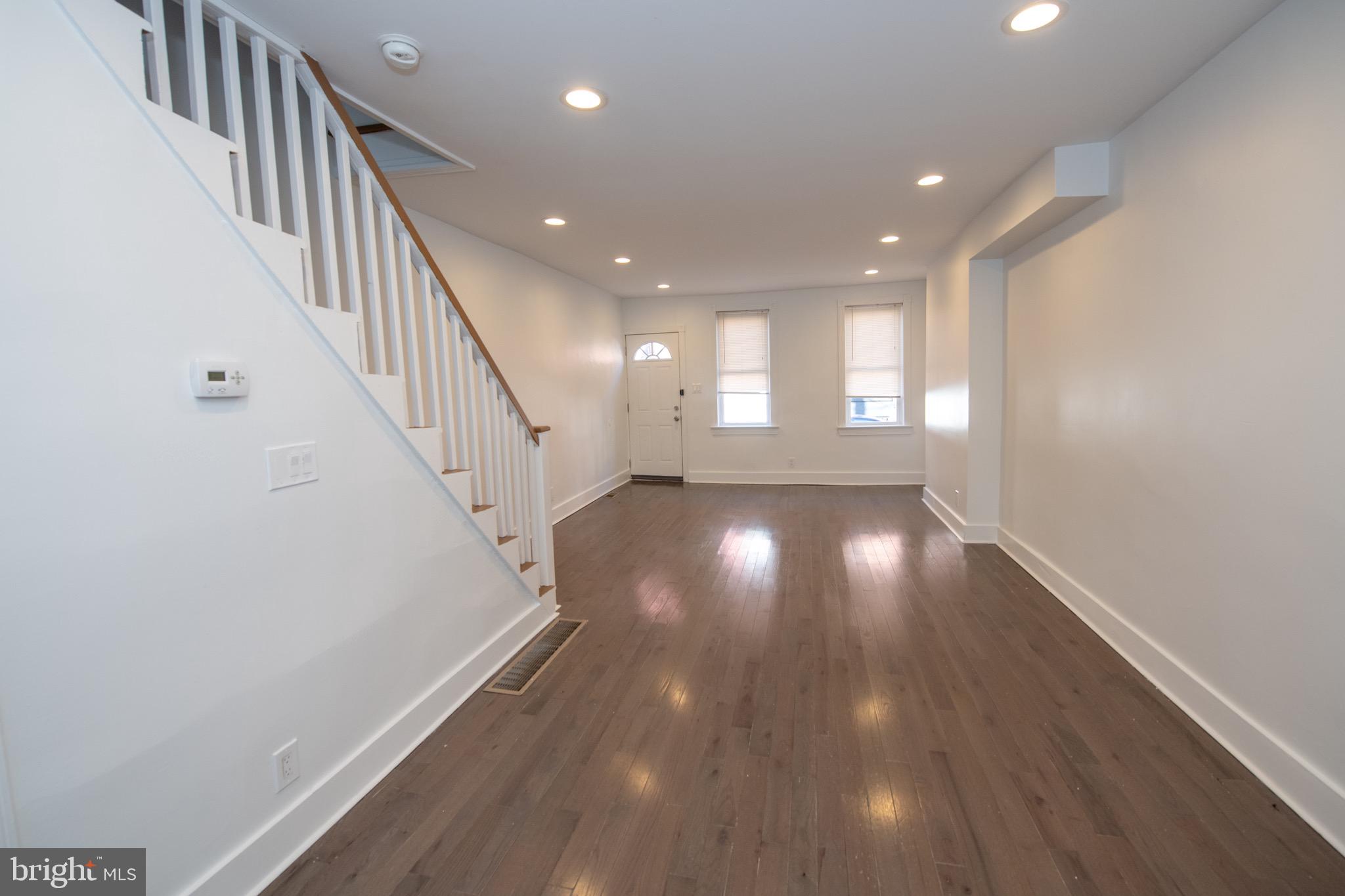 POINT BREEZE - Residential