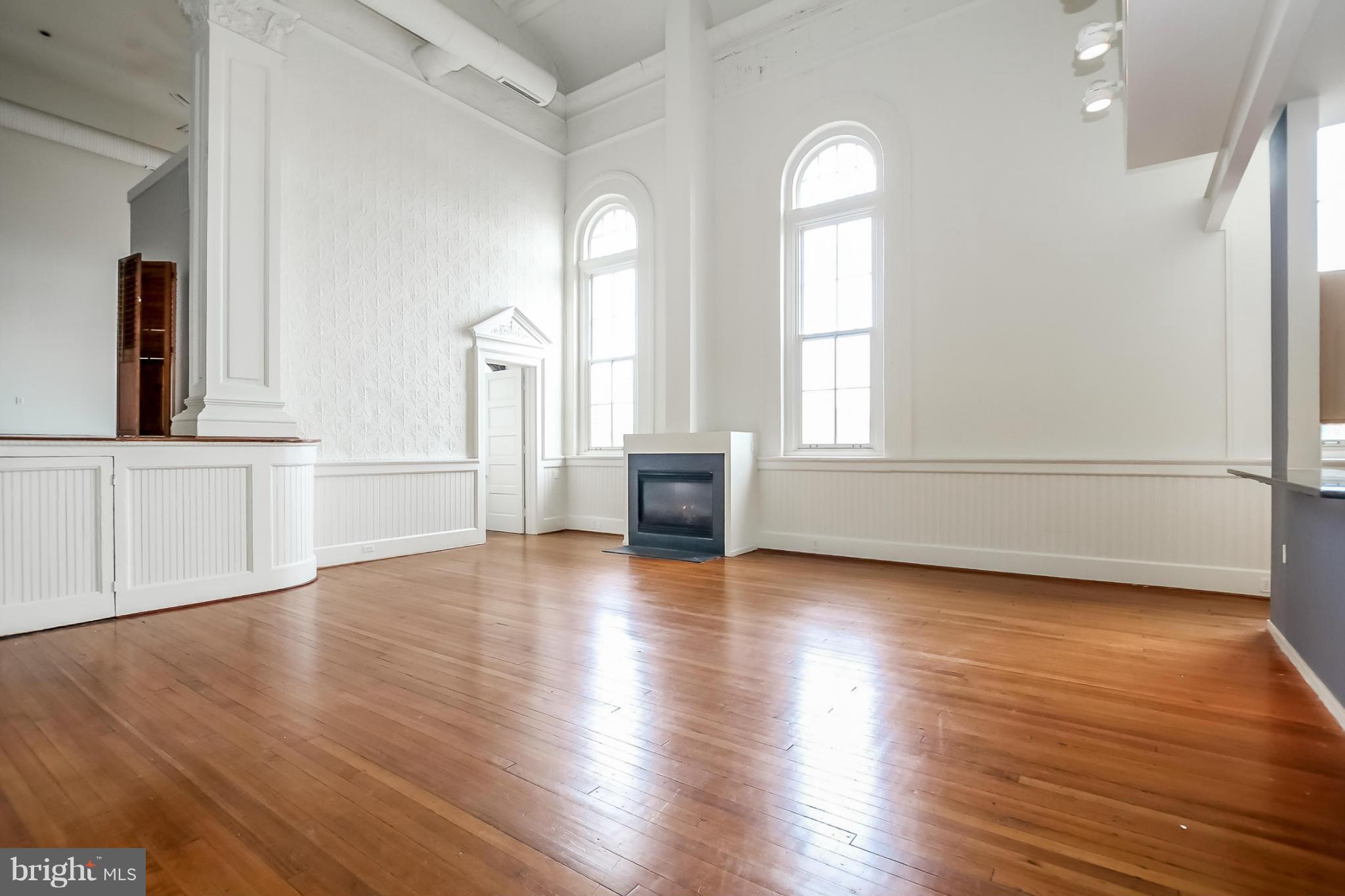 FEDERAL HILL HISTORIC DISTRICT - Residential Lease