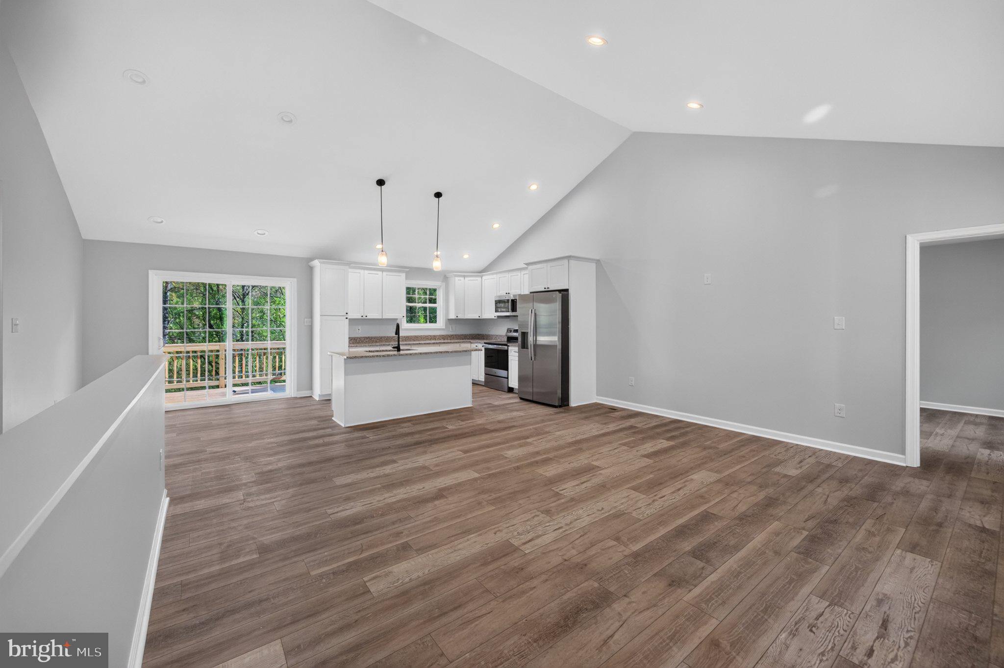 90 SNOWBIRD COURT