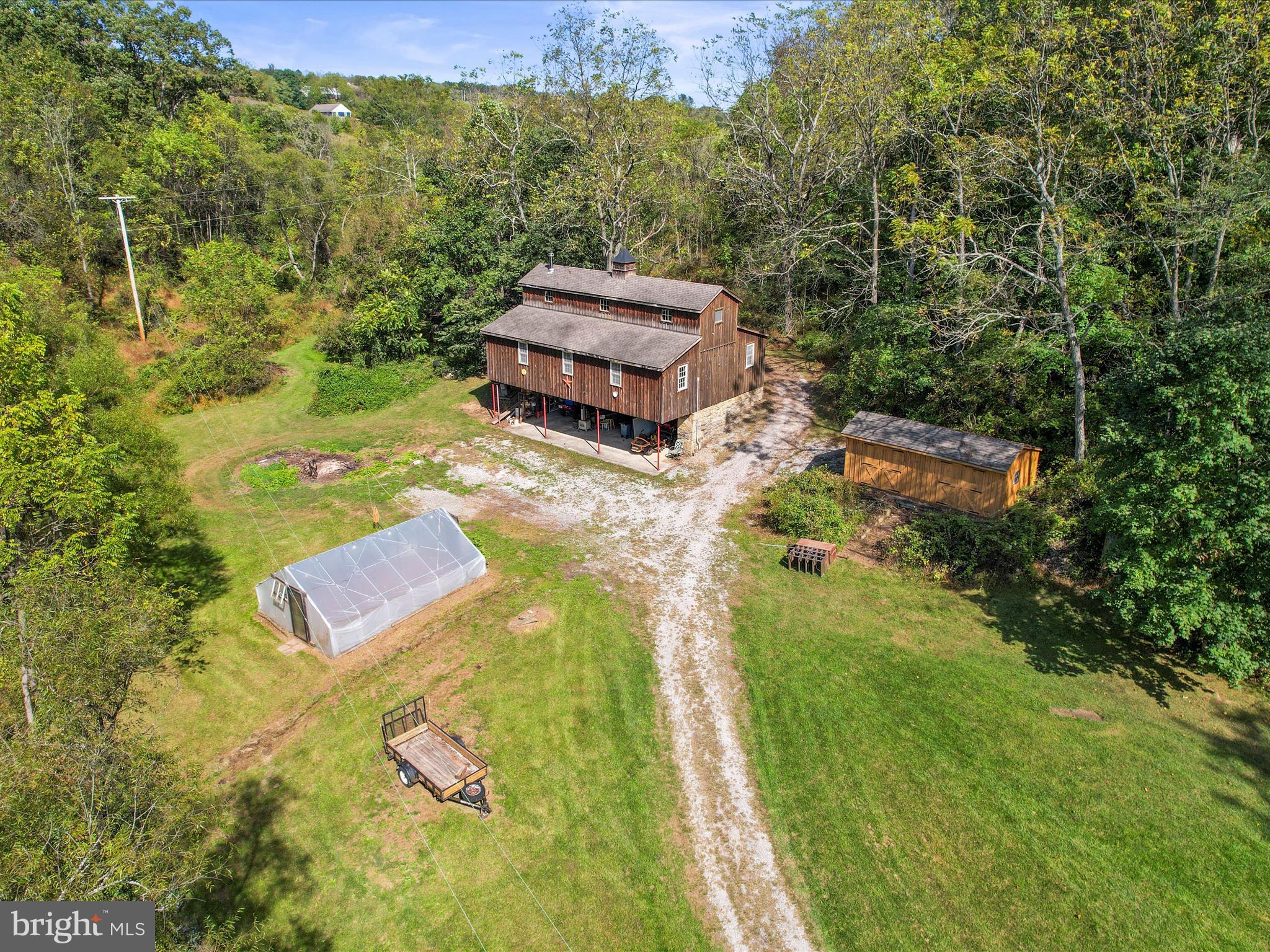 2122 W SPRINGFIELD ROAD