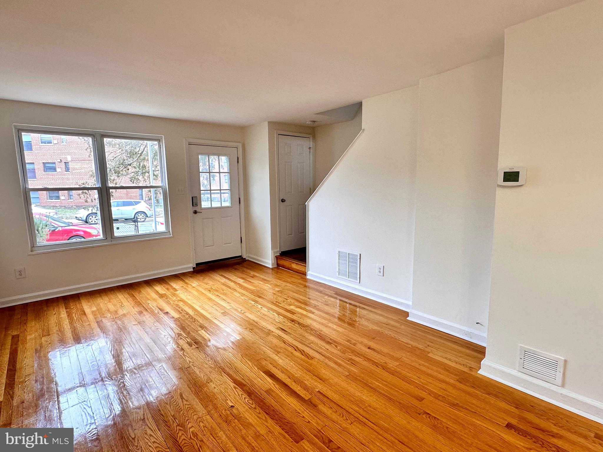 HUME SPRINGS - Residential