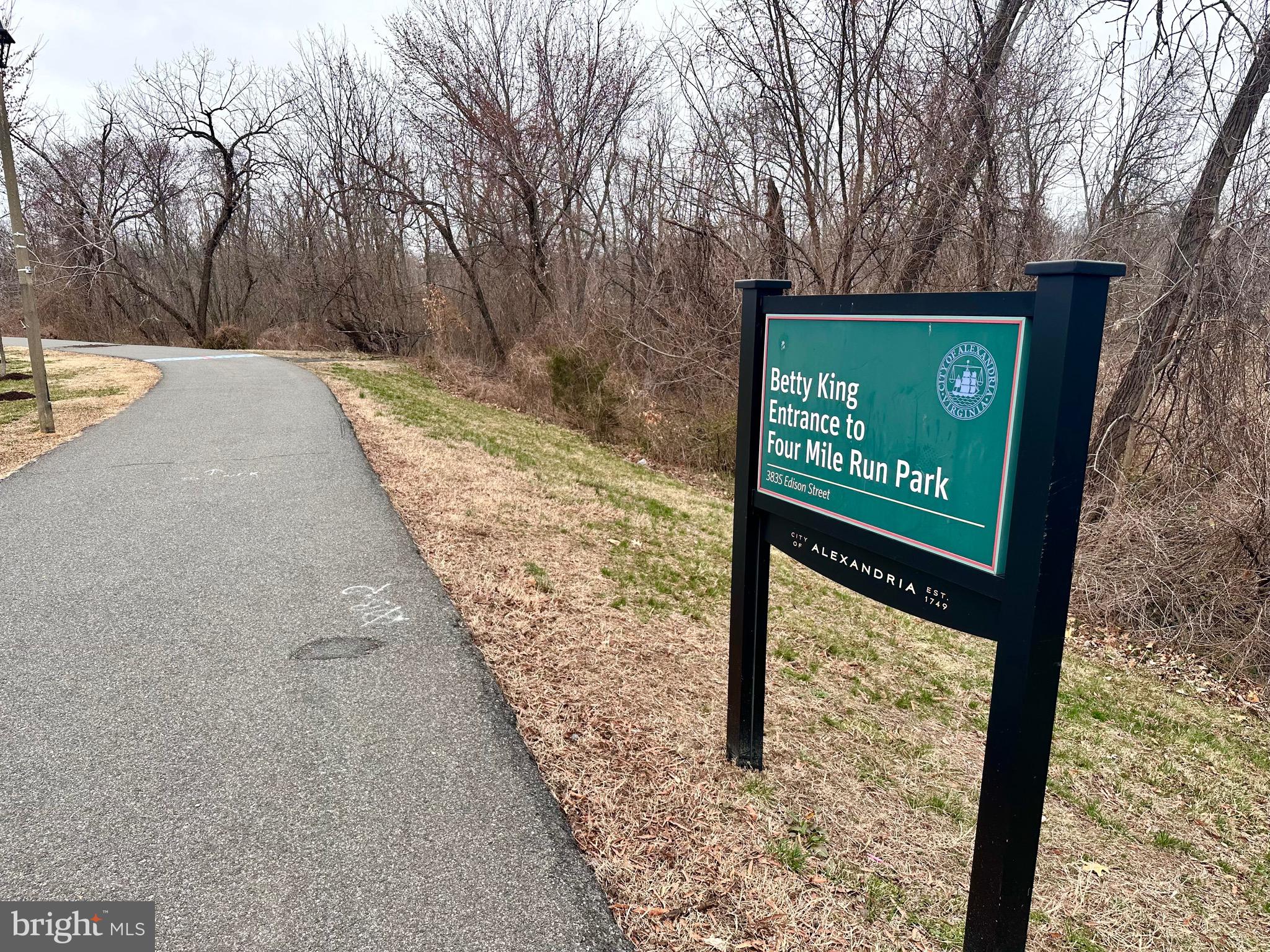 HUME SPRINGS - Residential