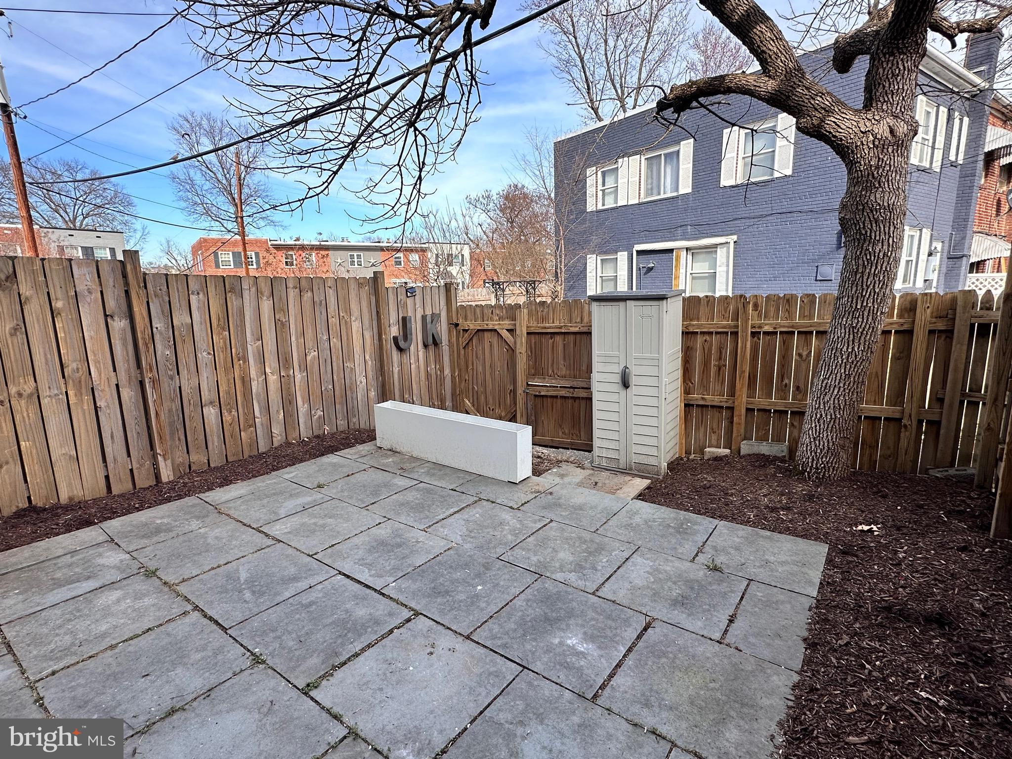 HUME SPRINGS - Residential