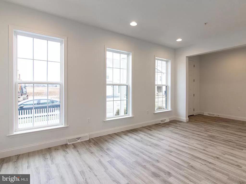 WALDEN - Residential Lease