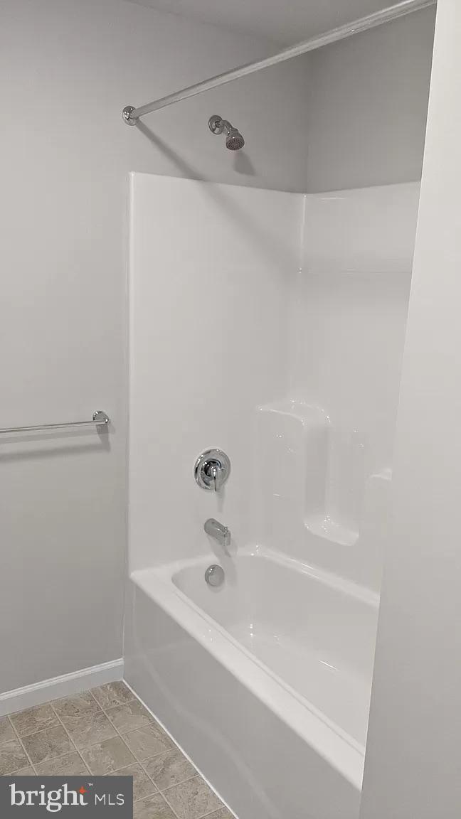 WALDEN - Residential Lease