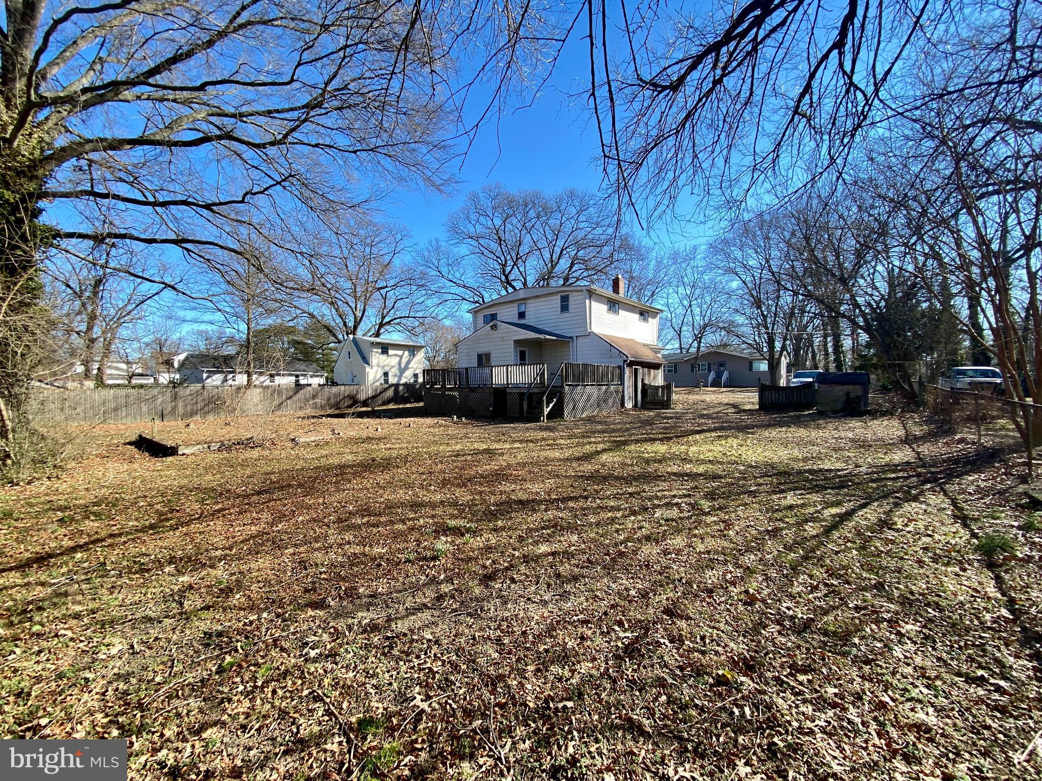 UPPER MAGOTHY BEACH - Residential