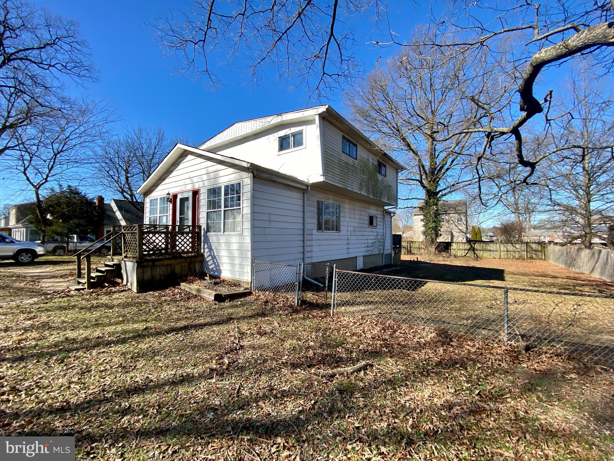 UPPER MAGOTHY BEACH - Residential